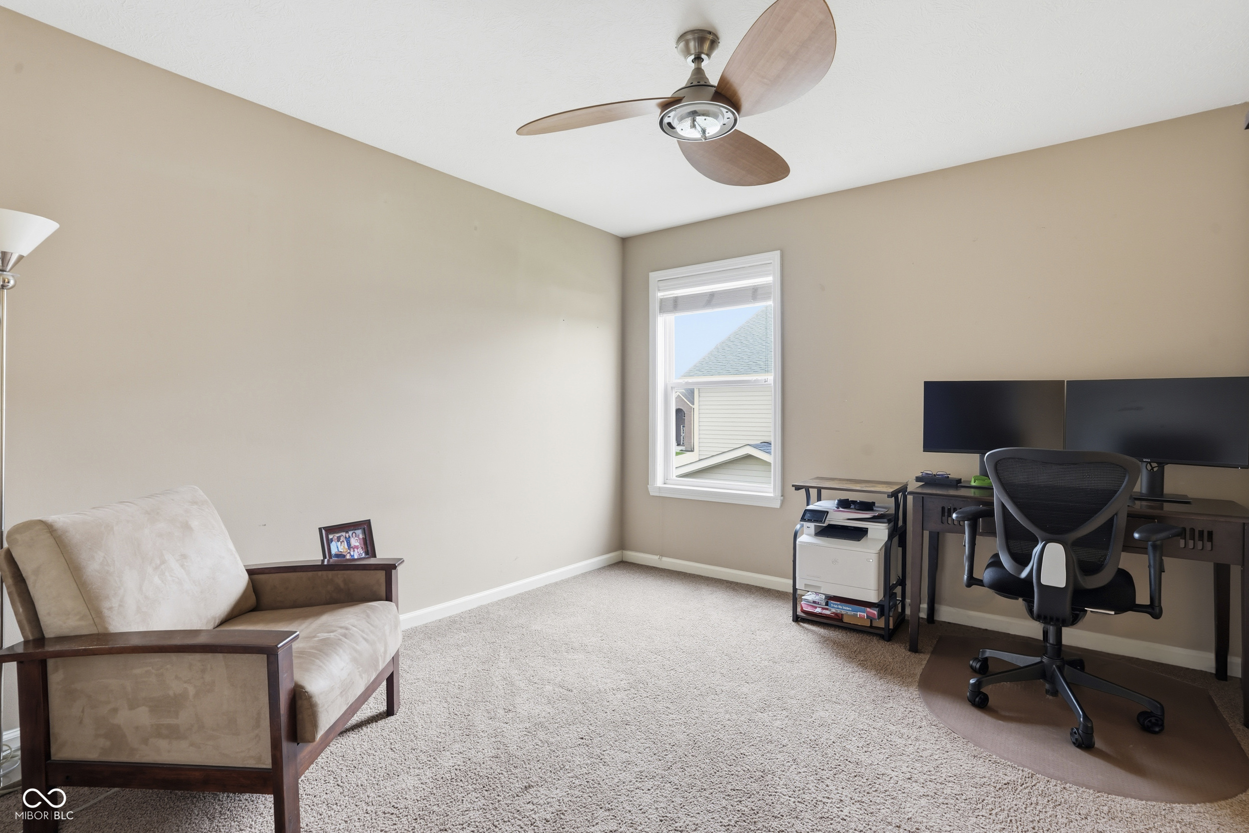 6093 Mountain Hawk Drive