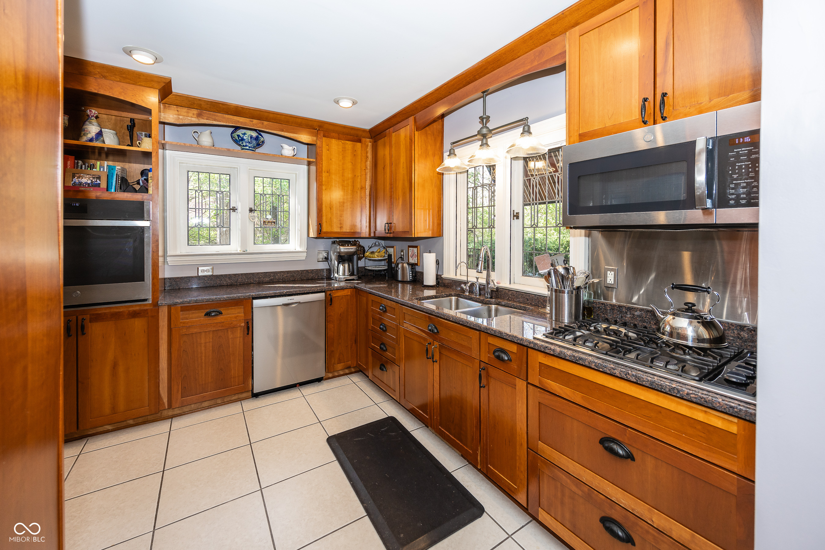 5720 Carrollton Avenue