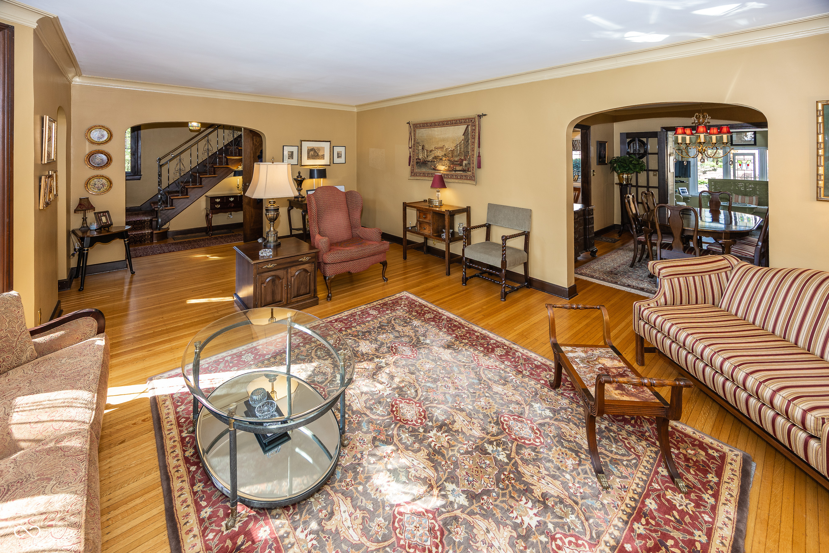 5720 Carrollton Avenue