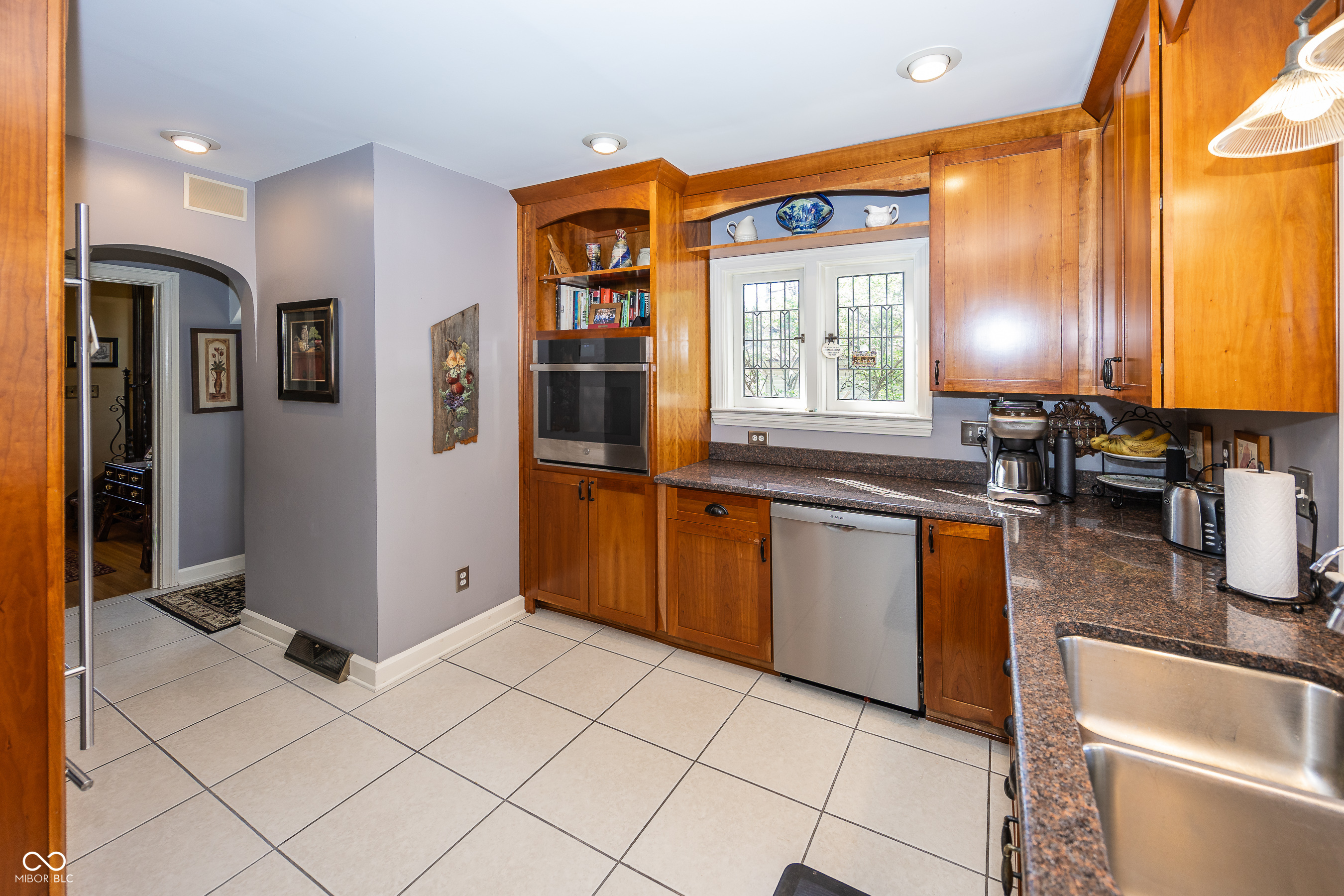 5720 Carrollton Avenue