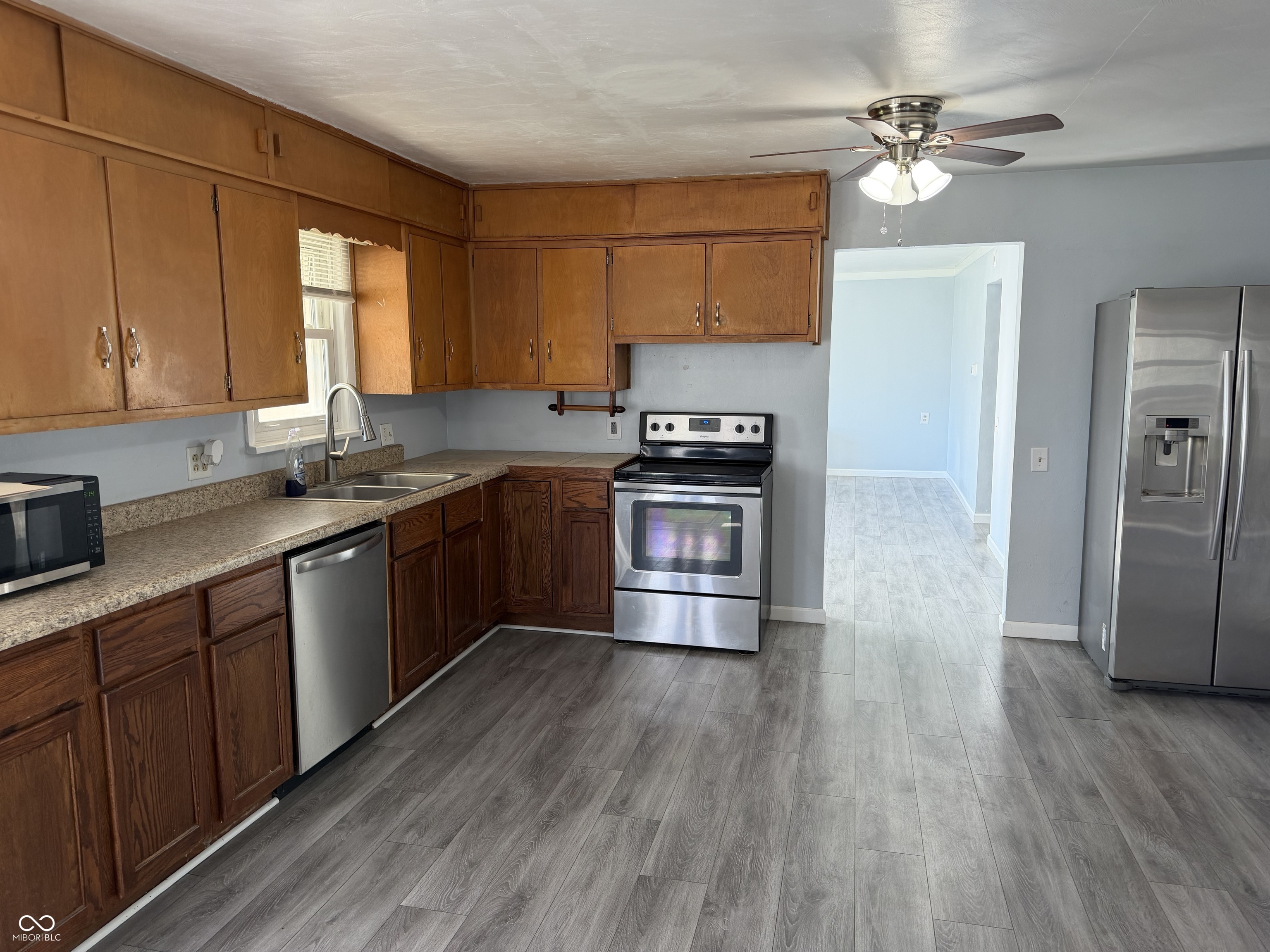 3105 Paradise Drive