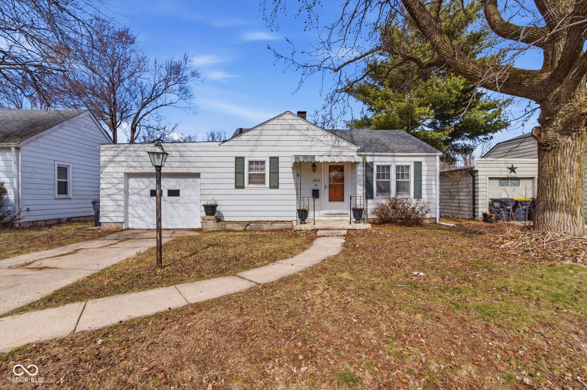 324 E 34th Street