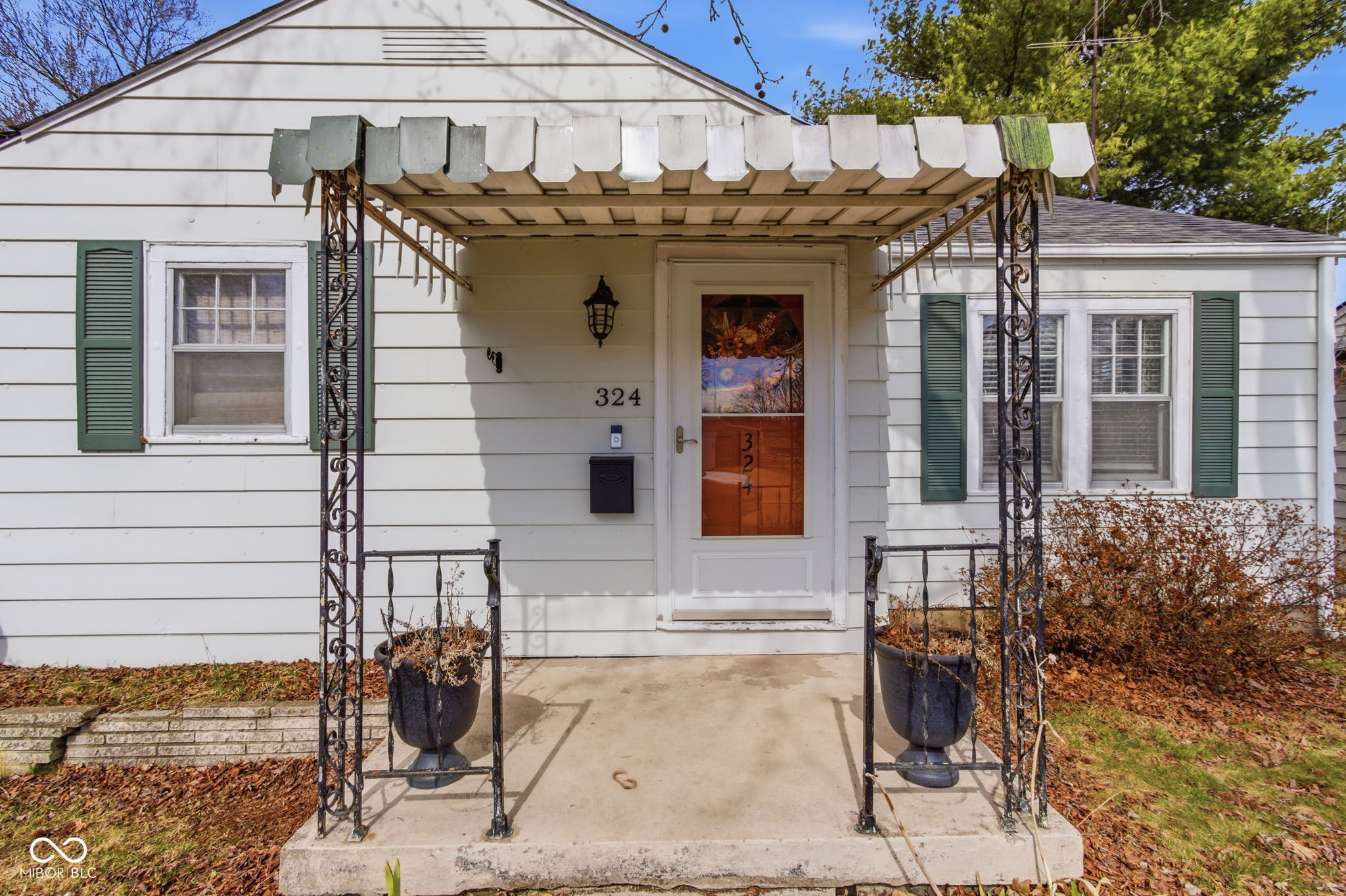 324 E 34th Street