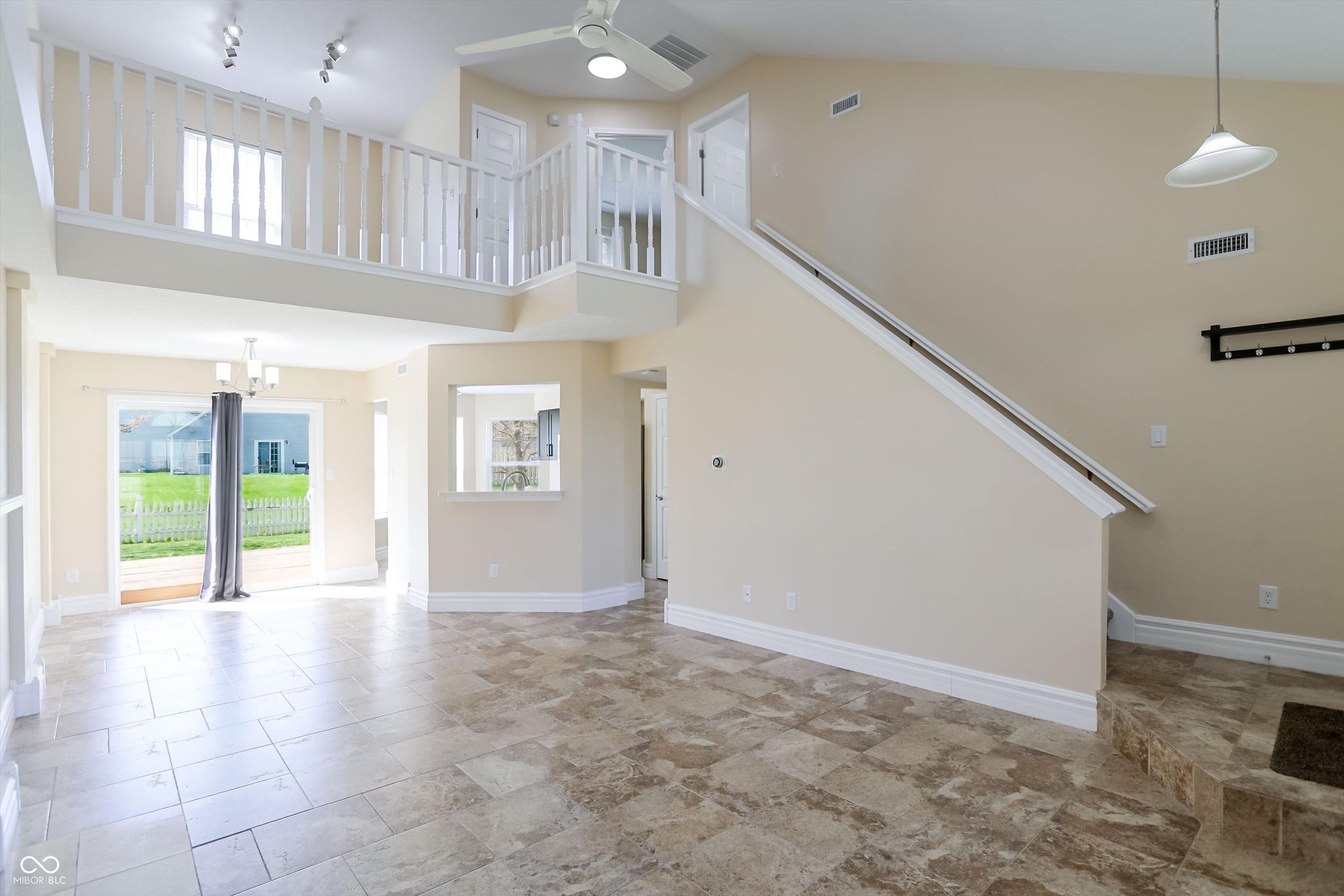 9240 Crossing Drive