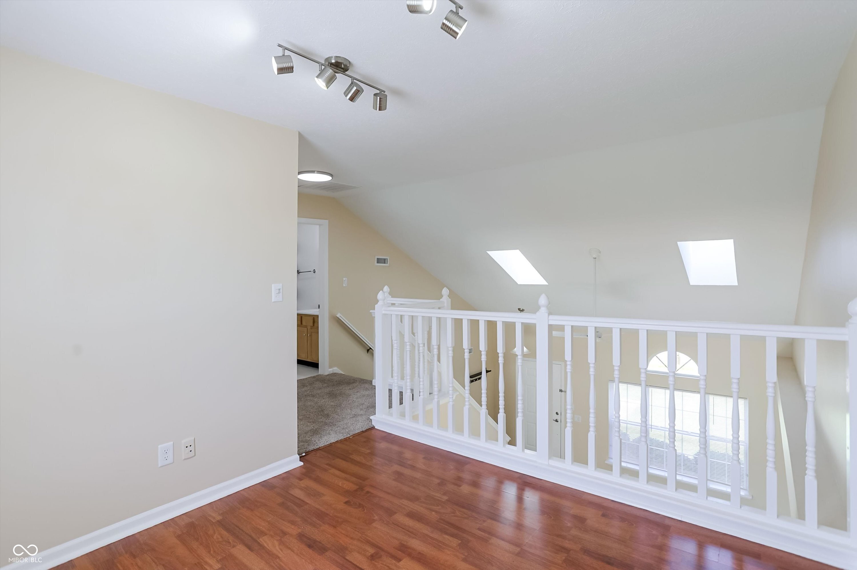 9240 Crossing Drive