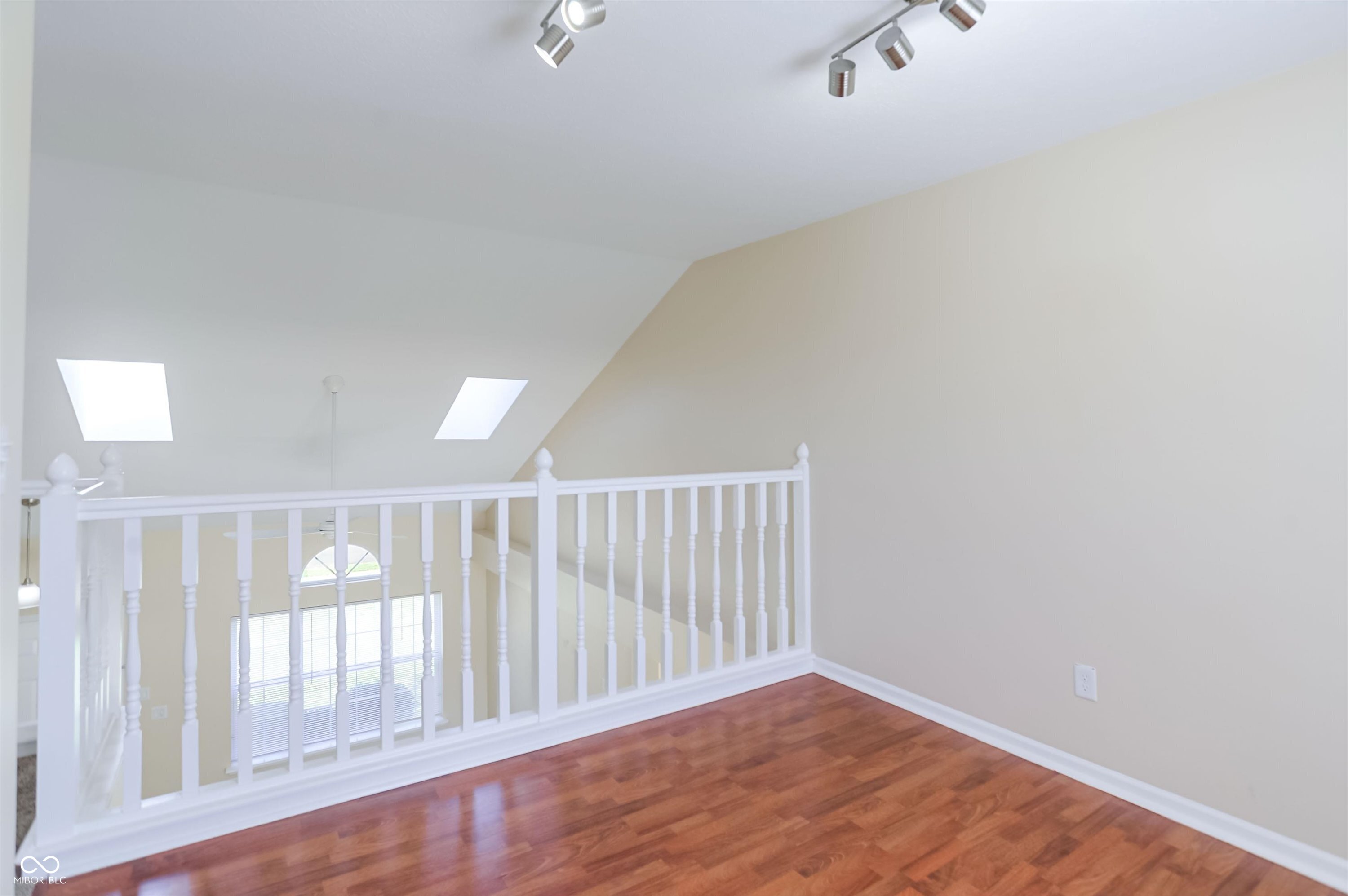 9240 Crossing Drive