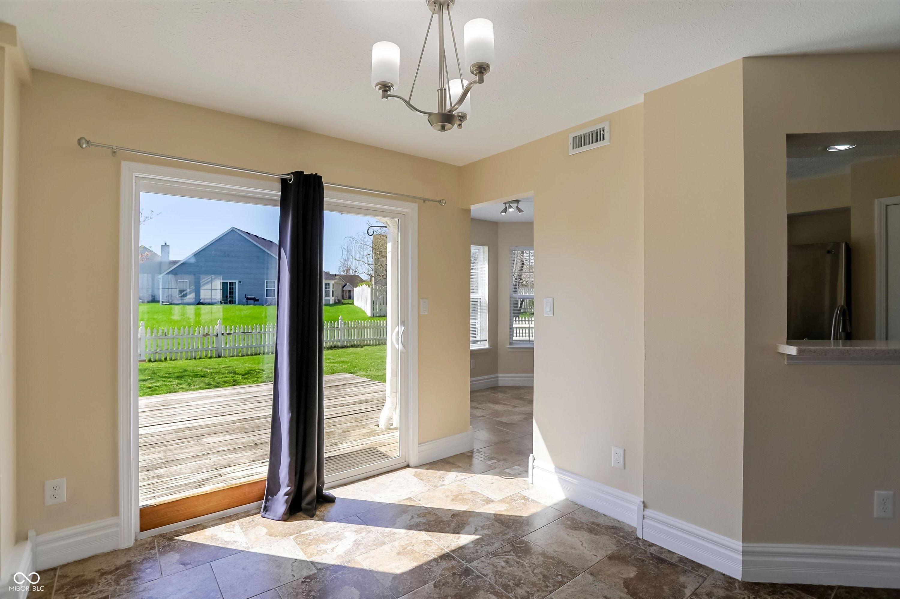 9240 Crossing Drive
