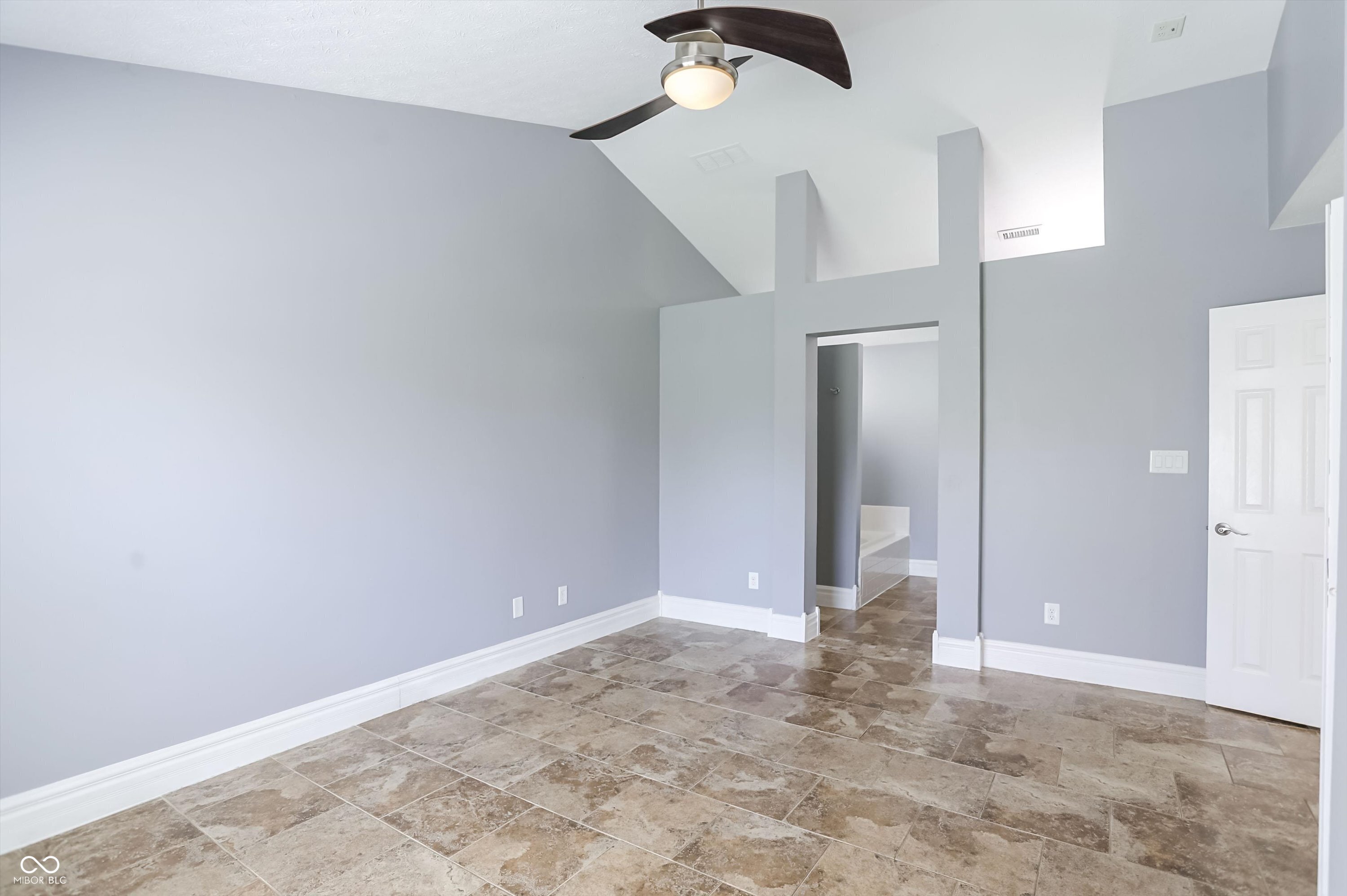9240 Crossing Drive