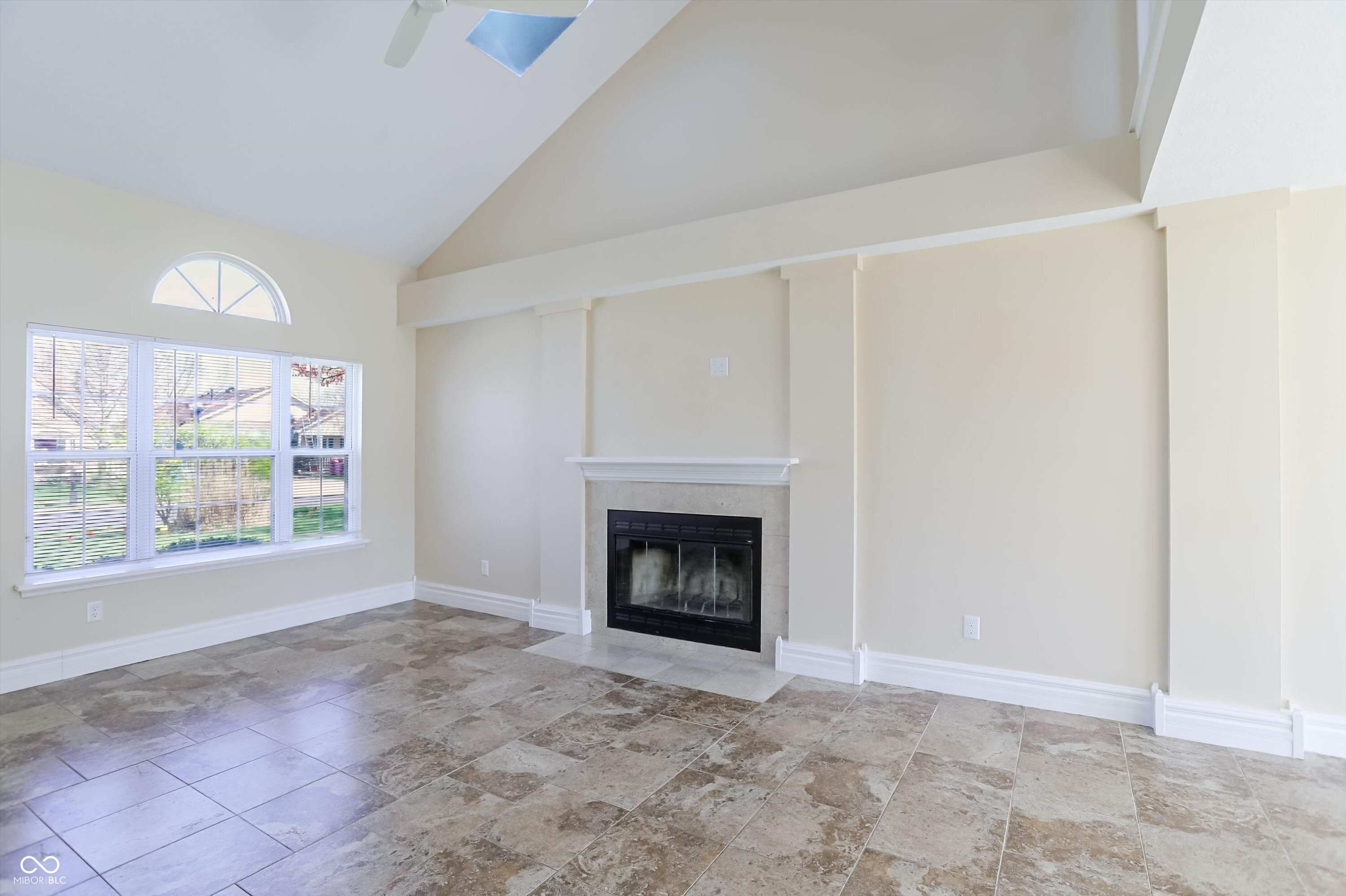 9240 Crossing Drive