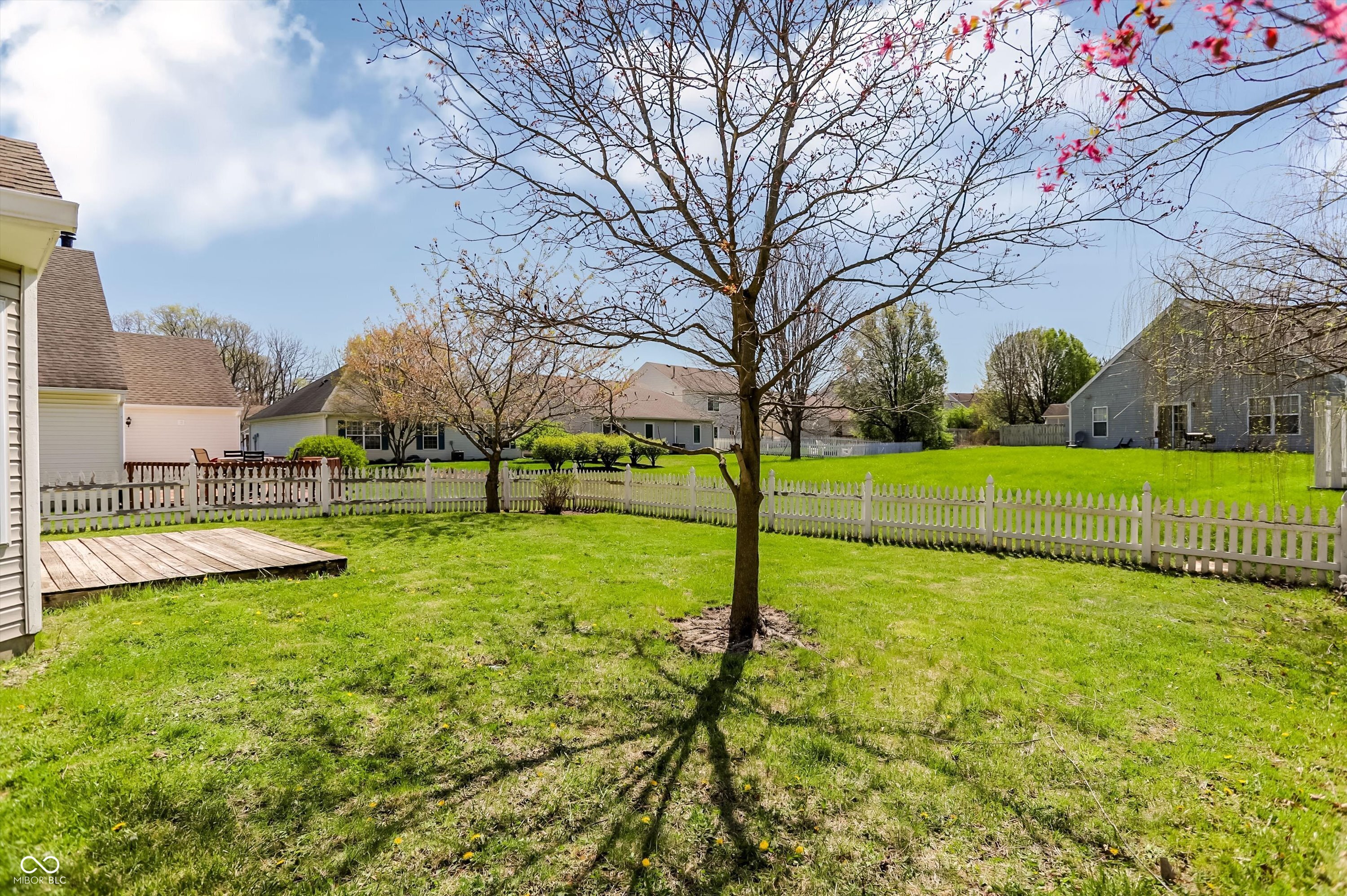 9240 Crossing Drive