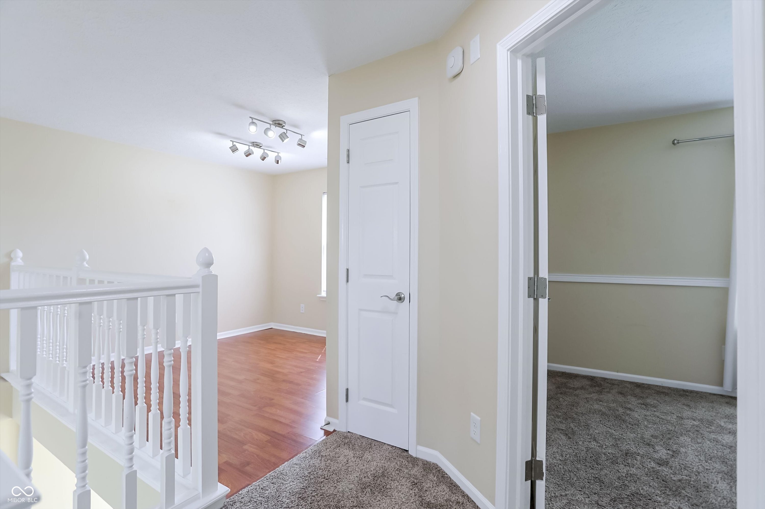 9240 Crossing Drive