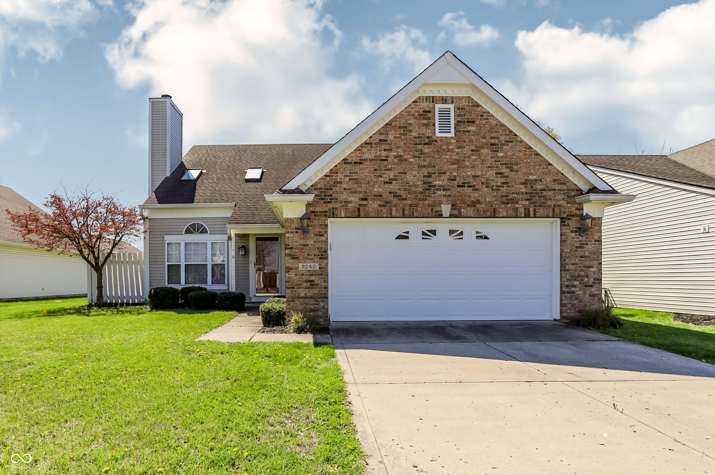 9240 Crossing Drive