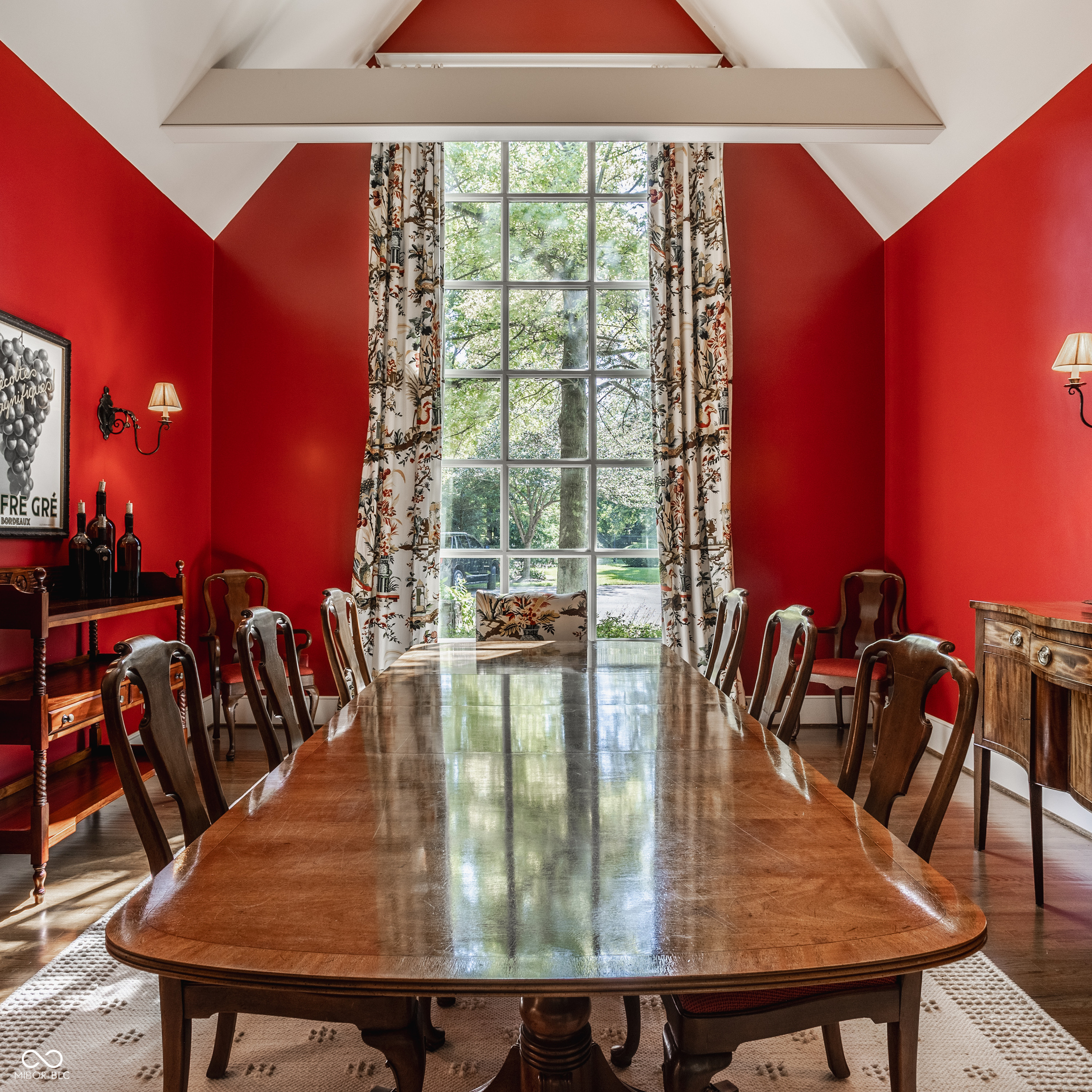 1015 W 116th Street
