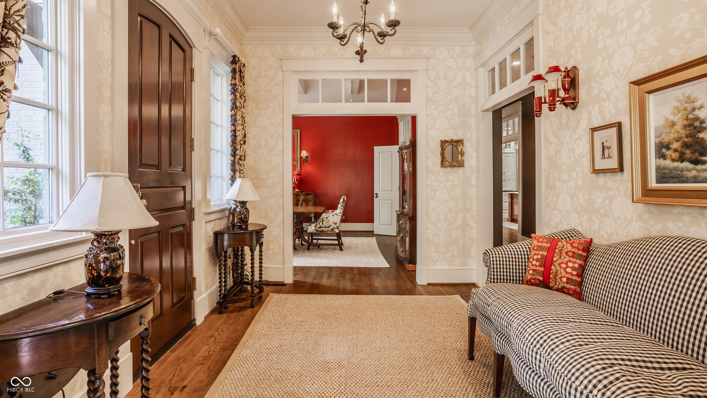 1015 W 116th Street
