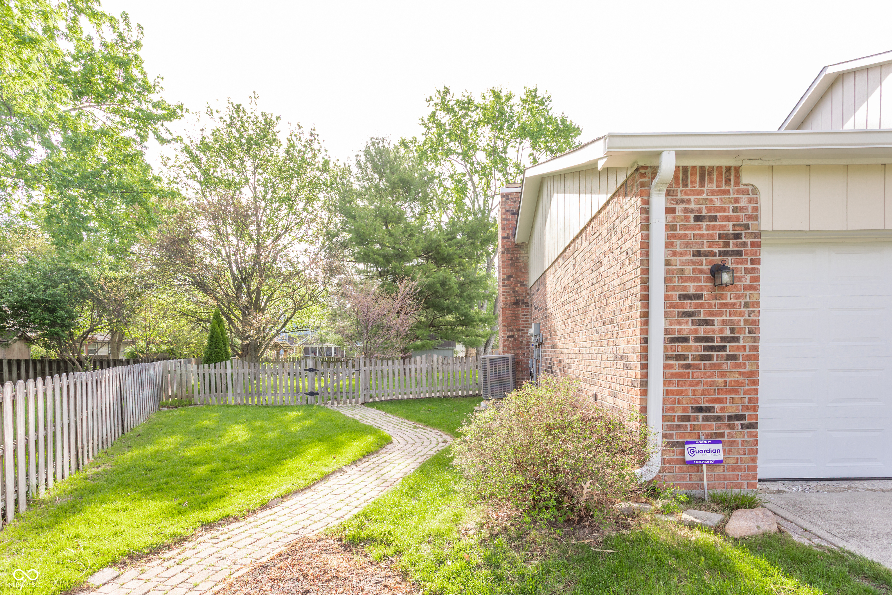 55 Waterford Court