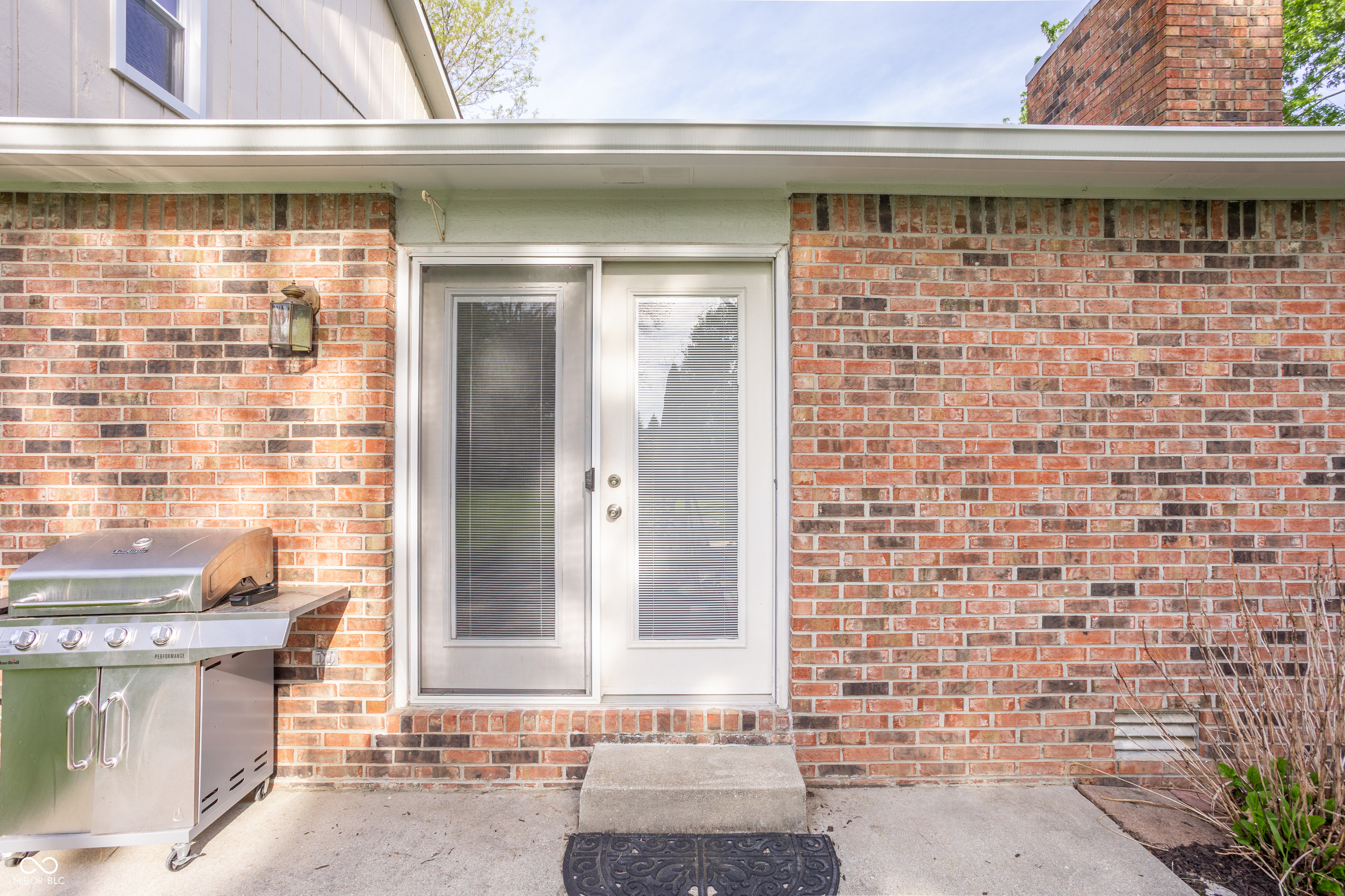 55 Waterford Court