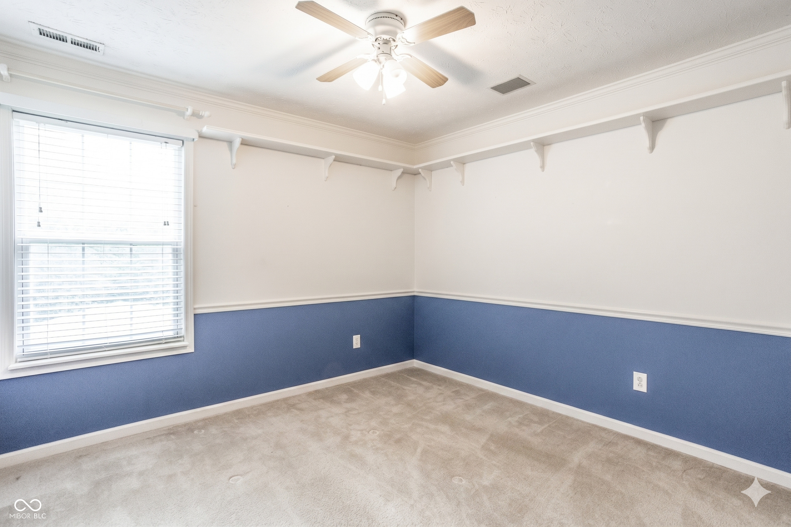 6557 Yorkshire Circle