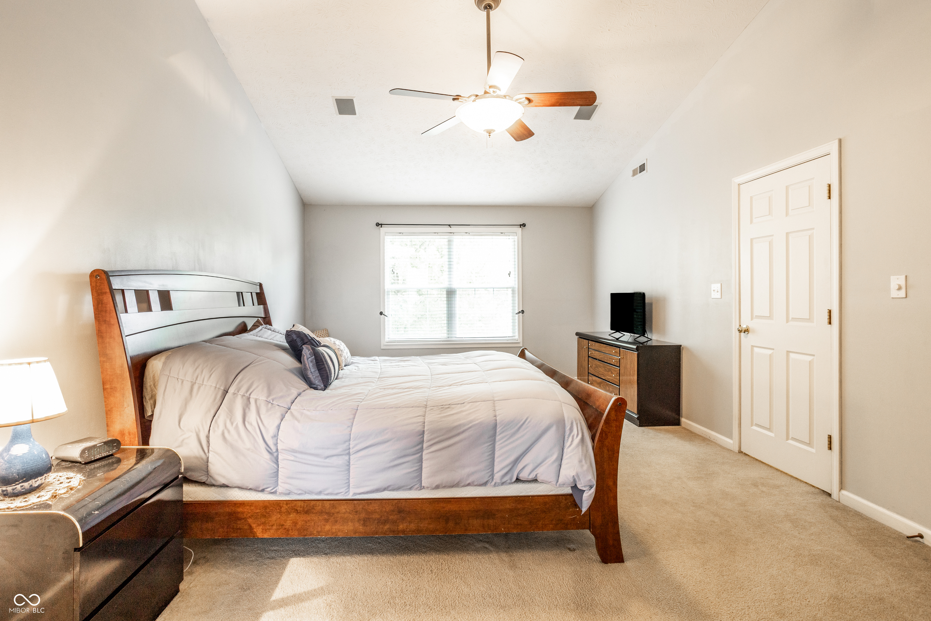 6557 Yorkshire Circle