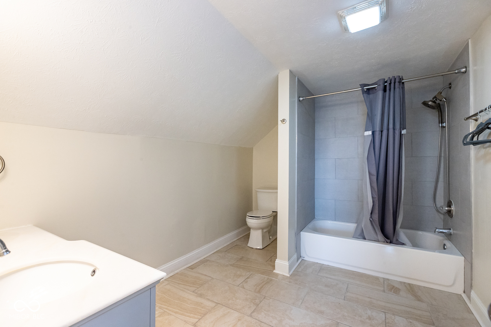 1231 S Meridian Street