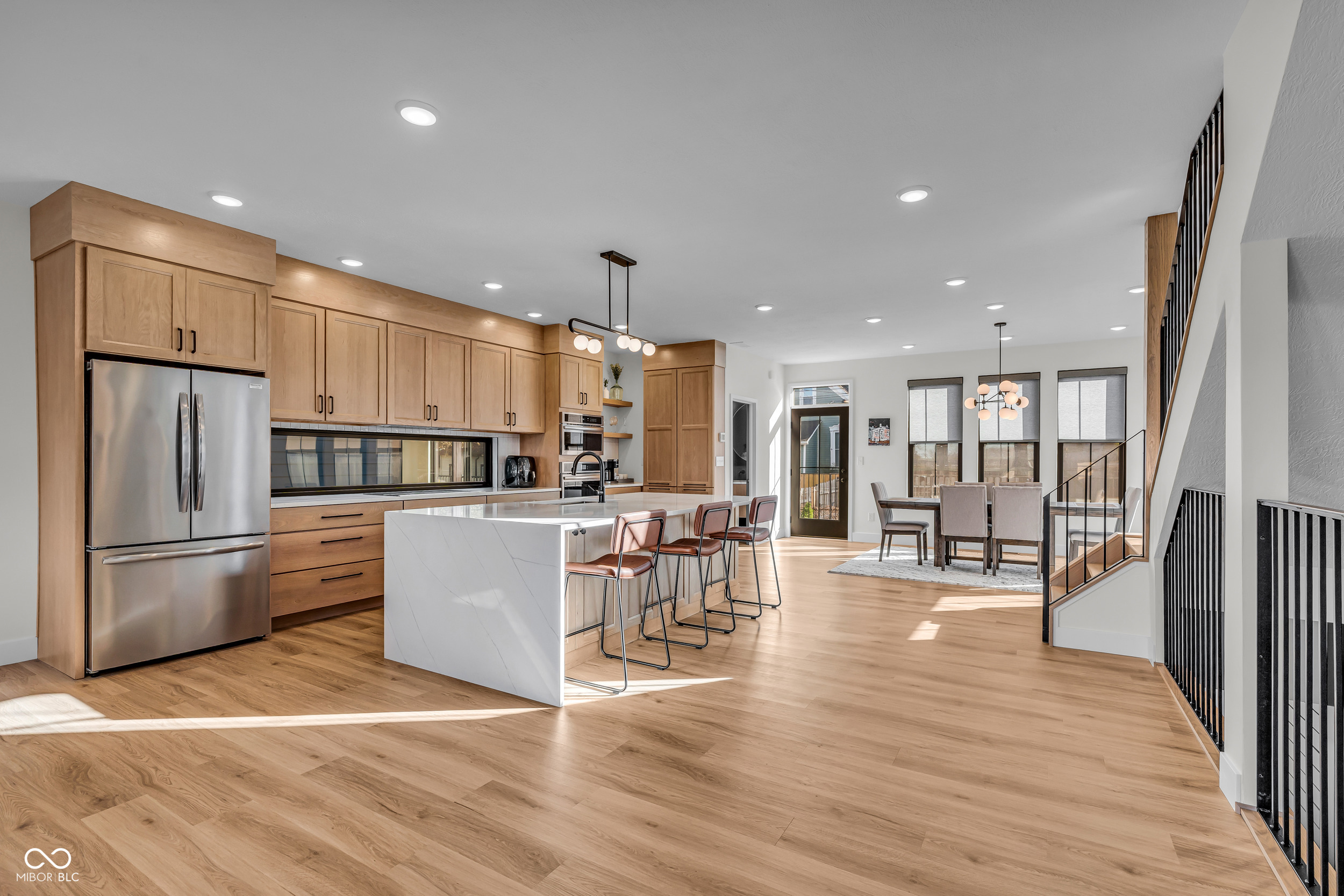 289 S 8th Street