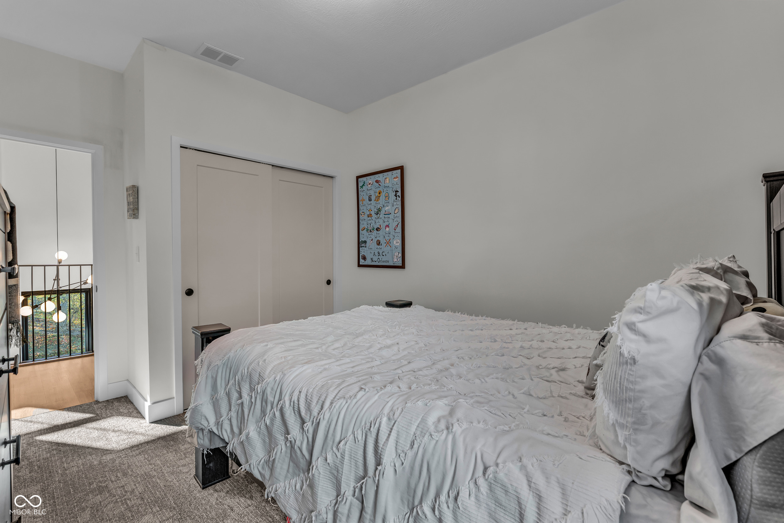 289 S 8th Street