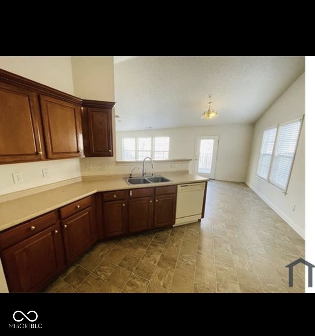 12540 Majestic Way