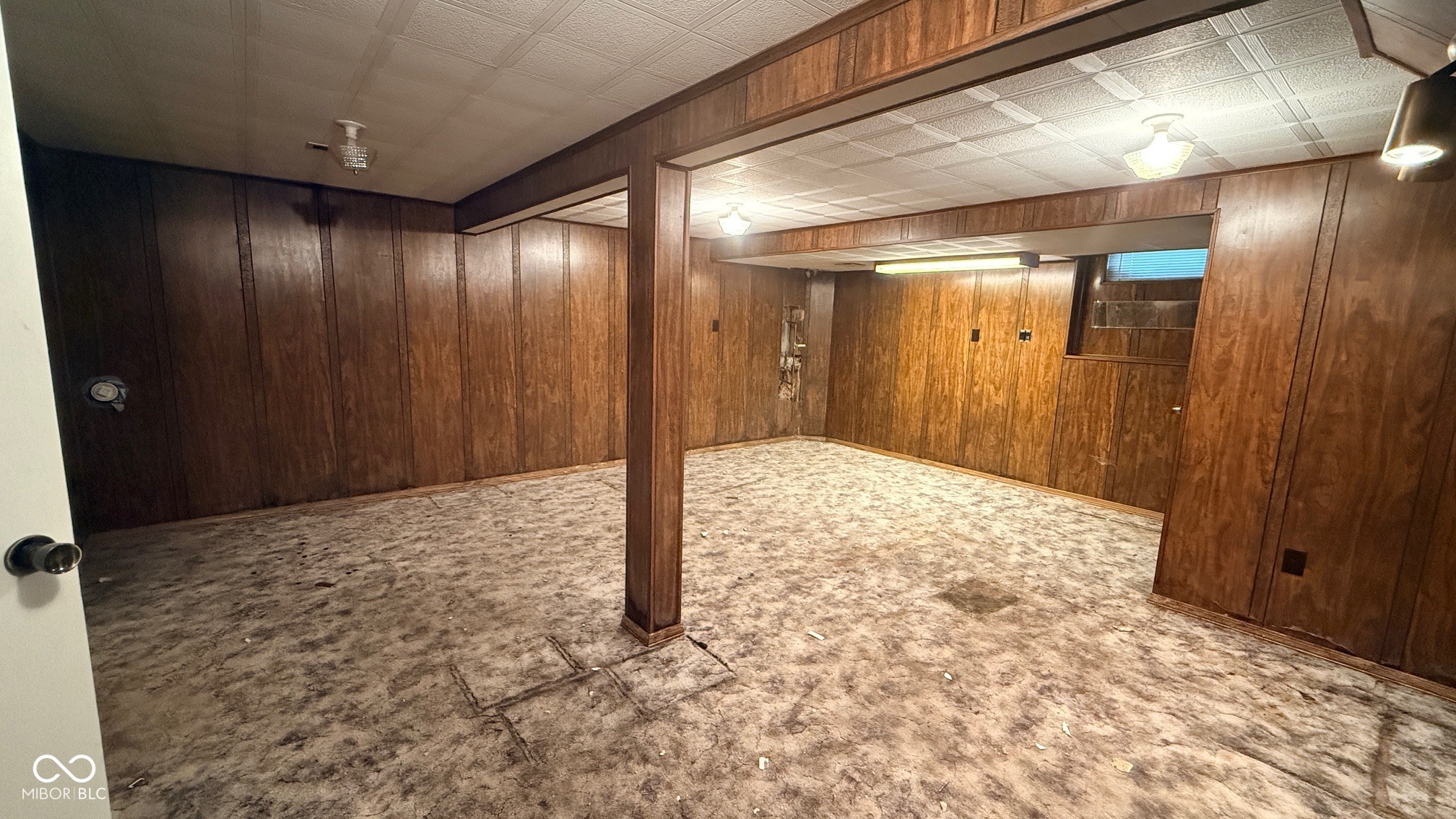 8230 Autumn Mill Lane