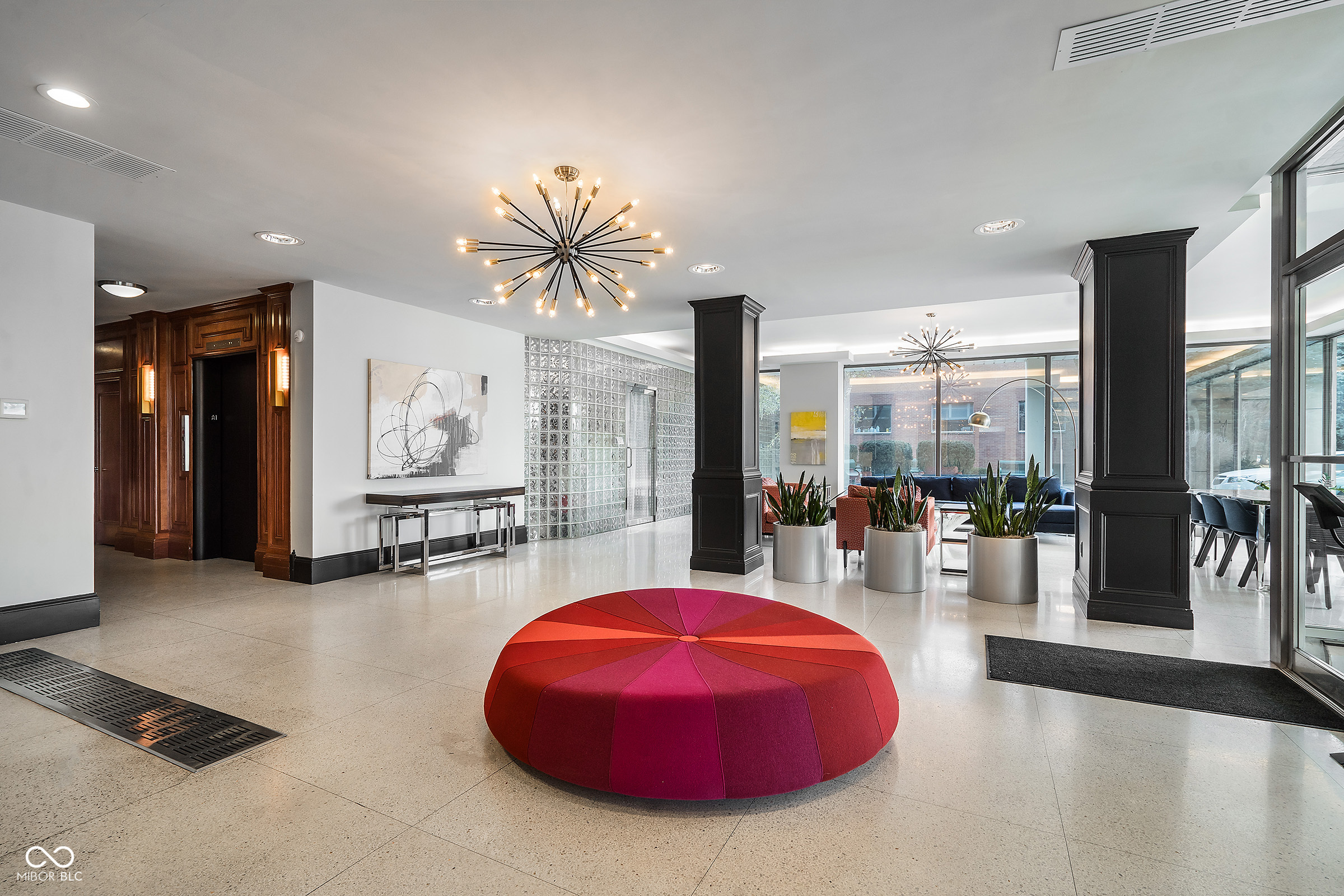3965 N Meridian Street Unit: APT 2D