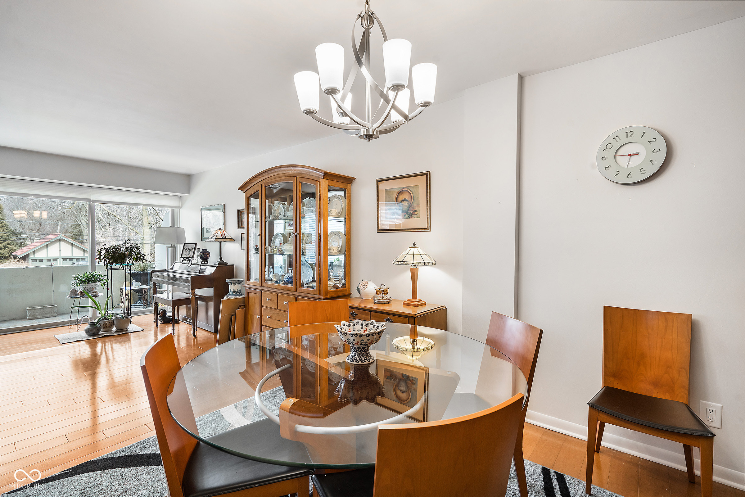 3965 N Meridian Street Unit: APT 2D
