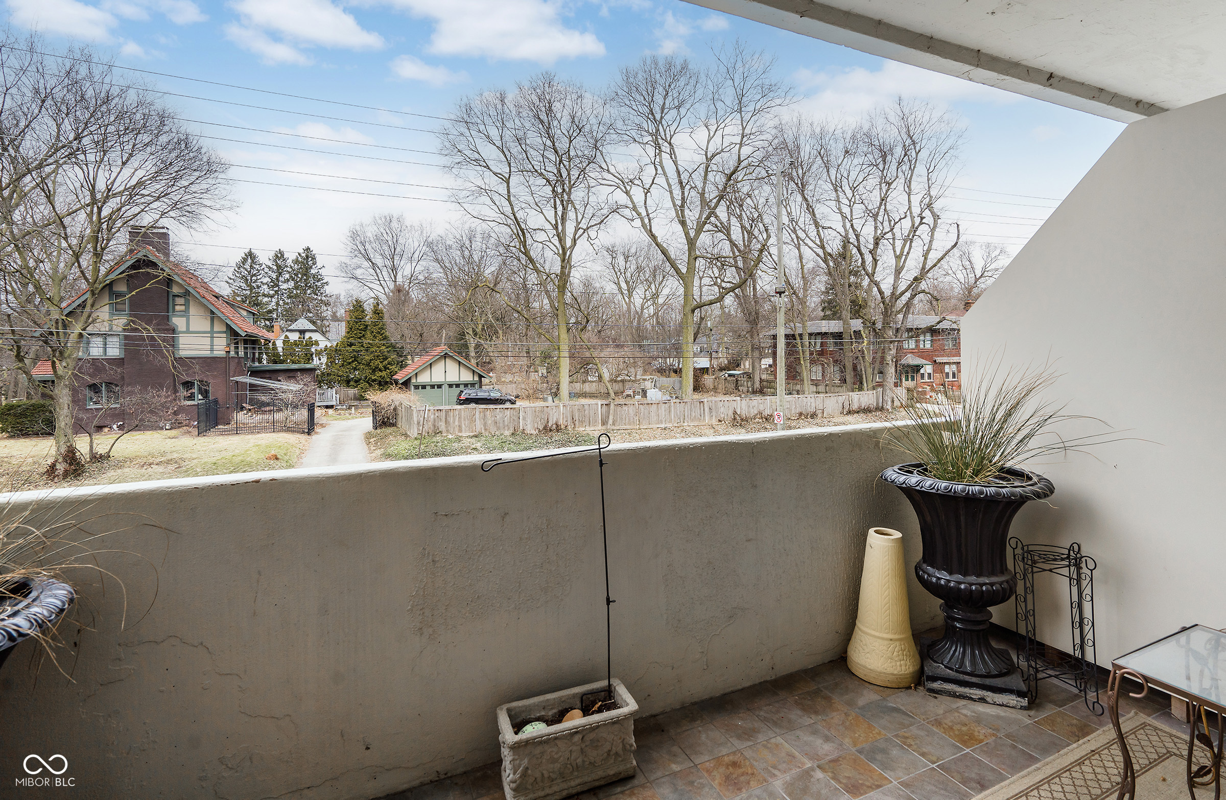 3965 N Meridian Street Unit: APT 2D