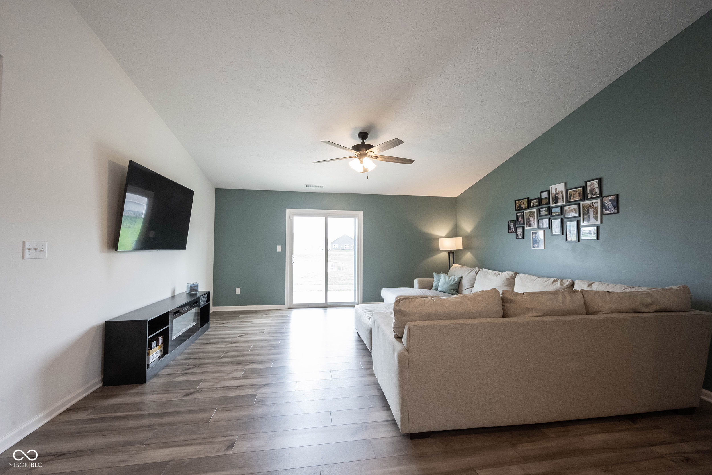 8194 Copperleaf Lane