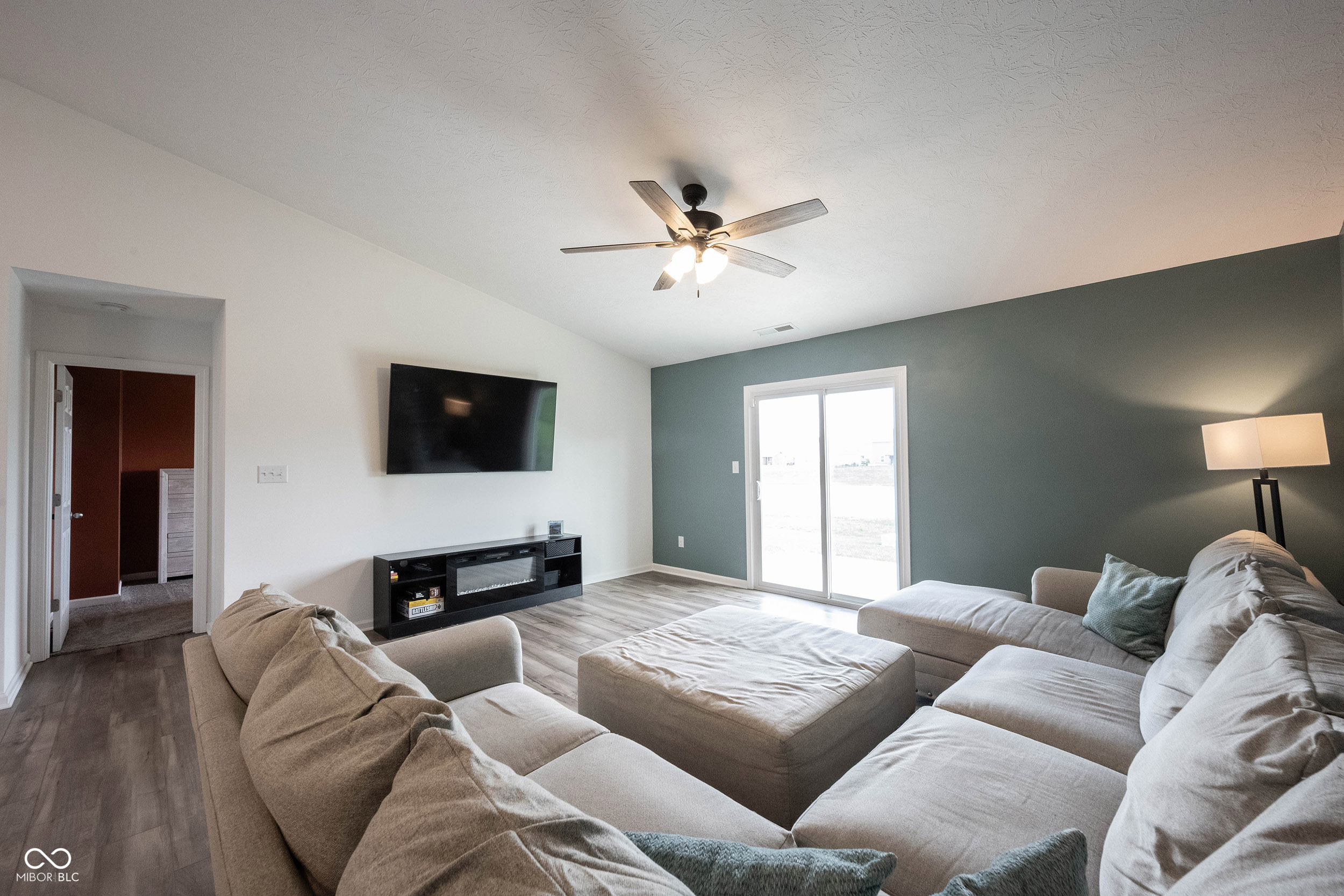 8194 Copperleaf Lane