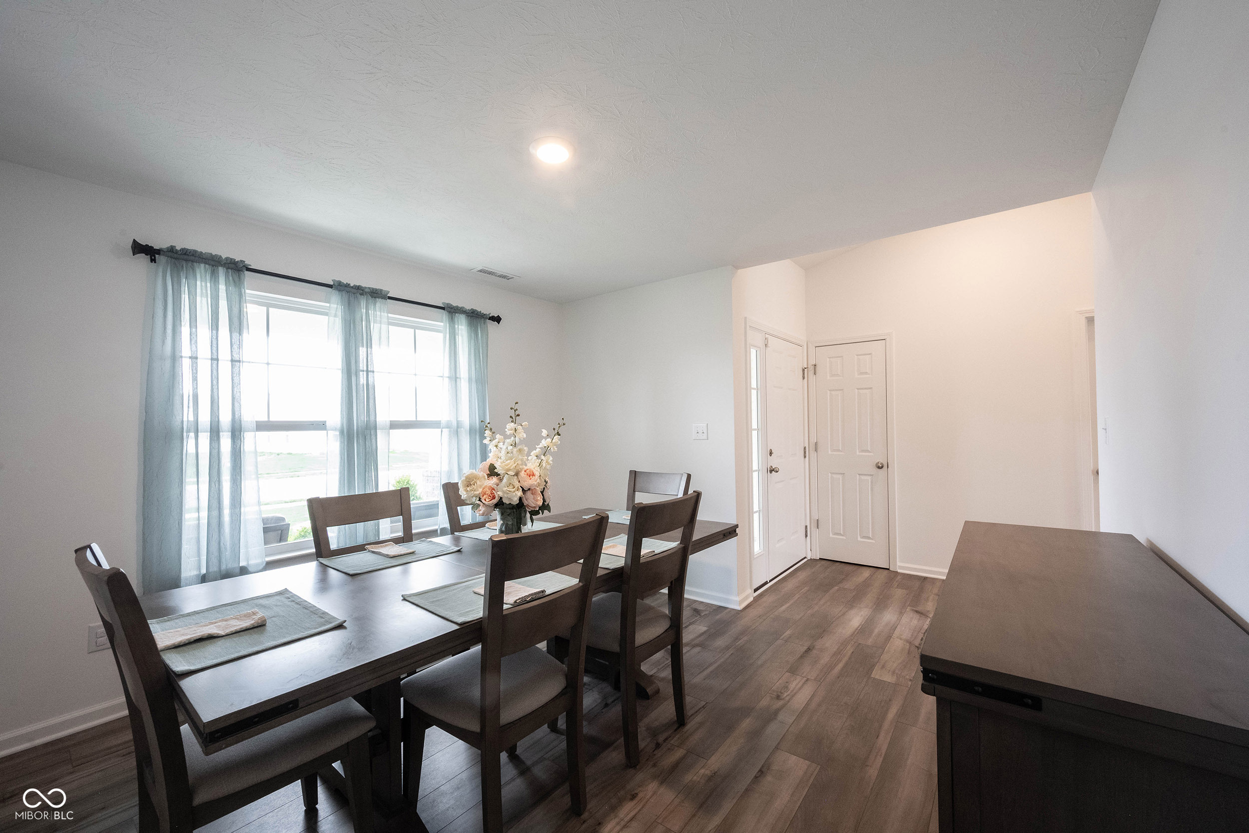 8194 Copperleaf Lane