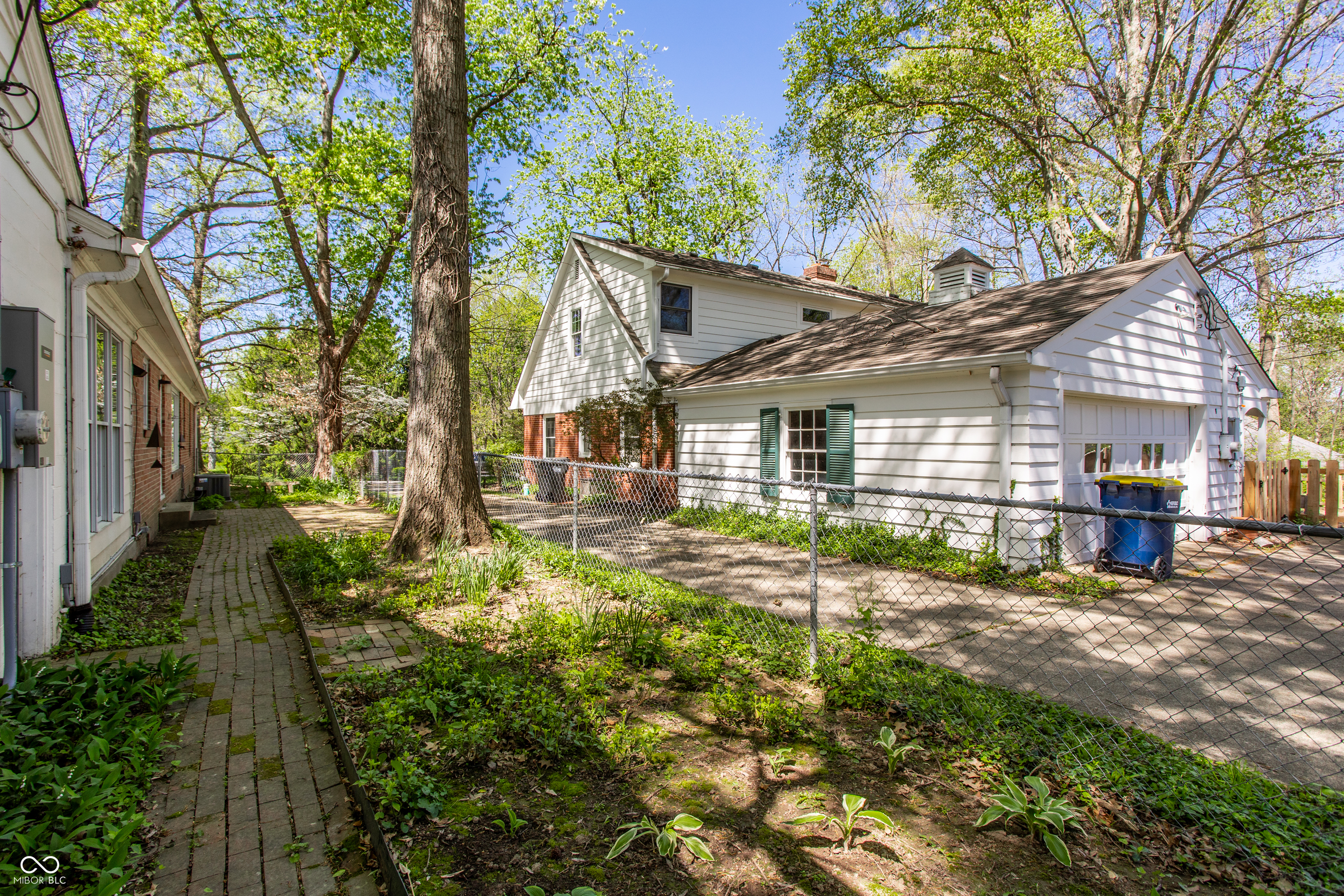 222 Pennridge Drive