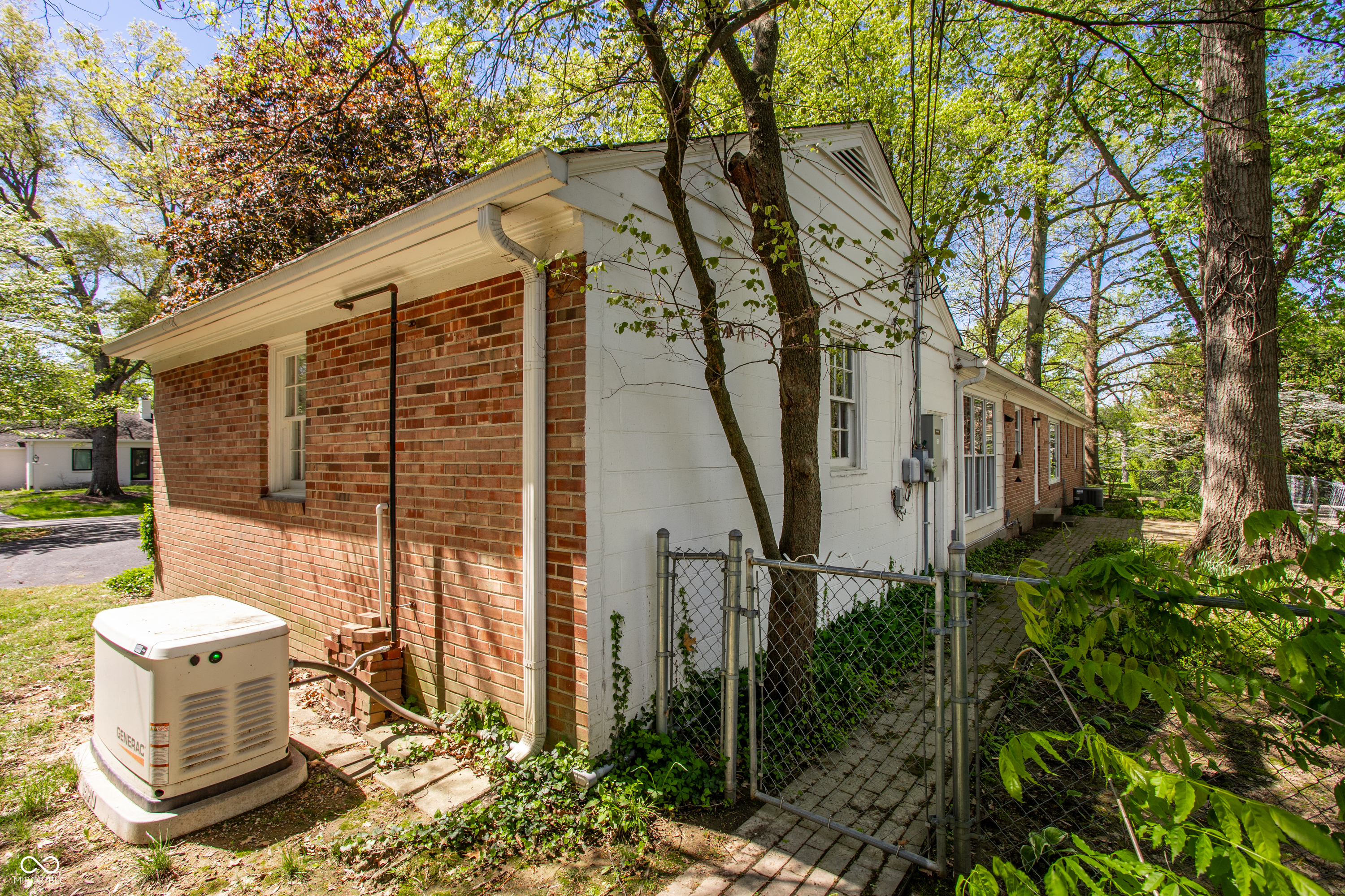 222 Pennridge Drive