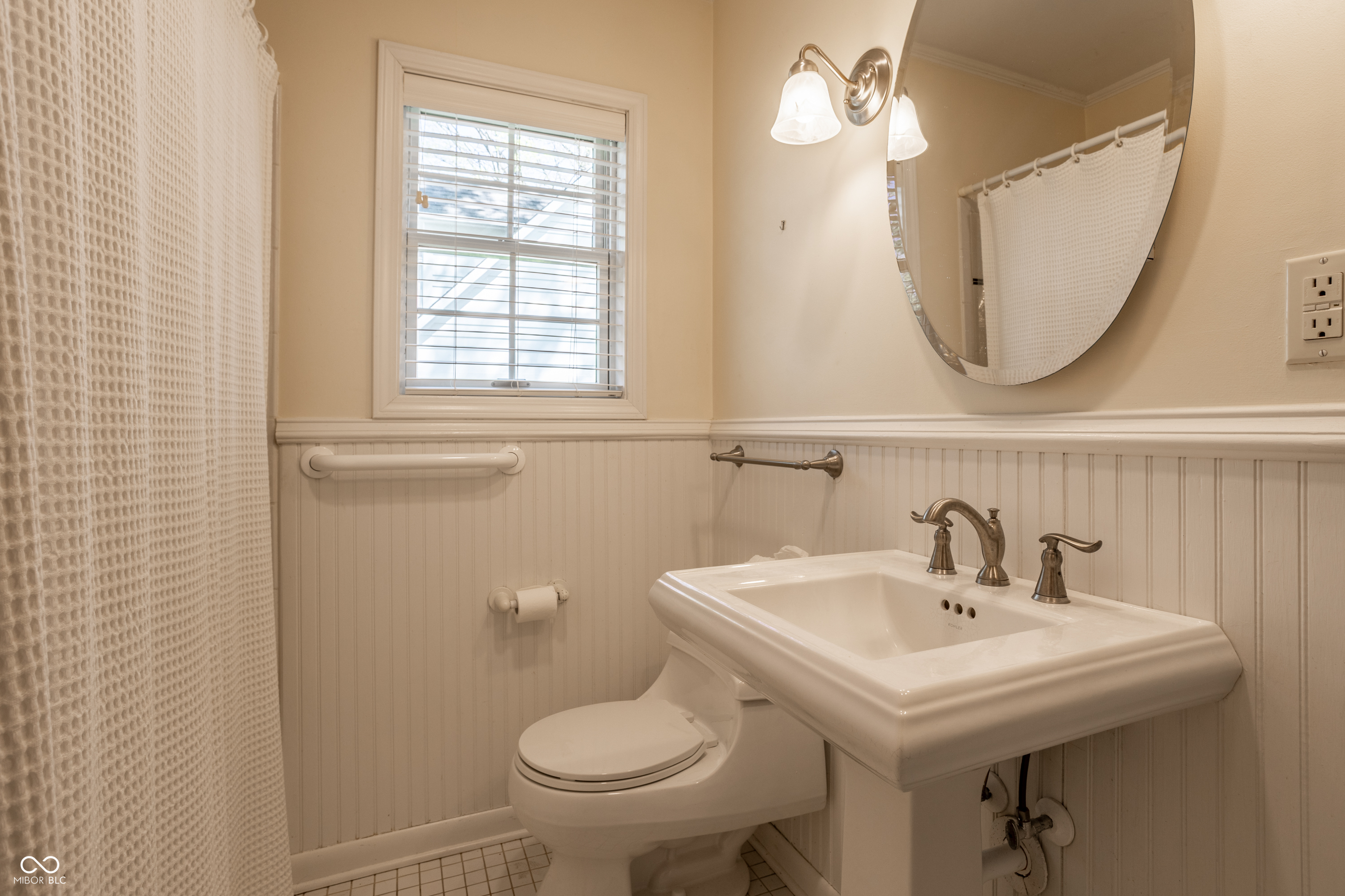 222 Pennridge Drive