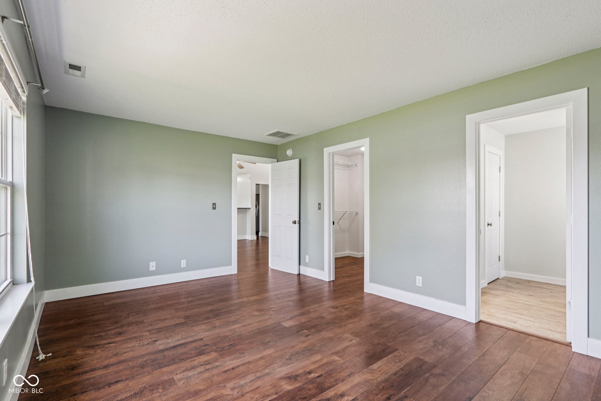 707 Springwater Road