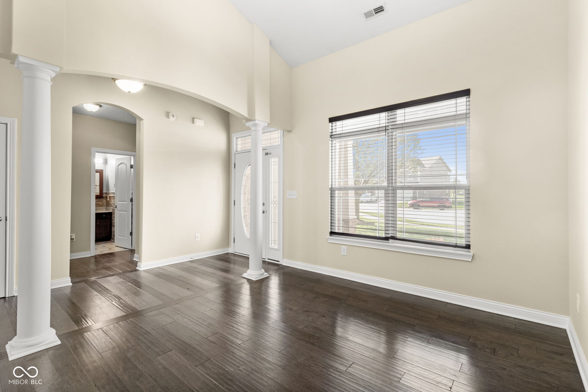 4618 W Dane Court