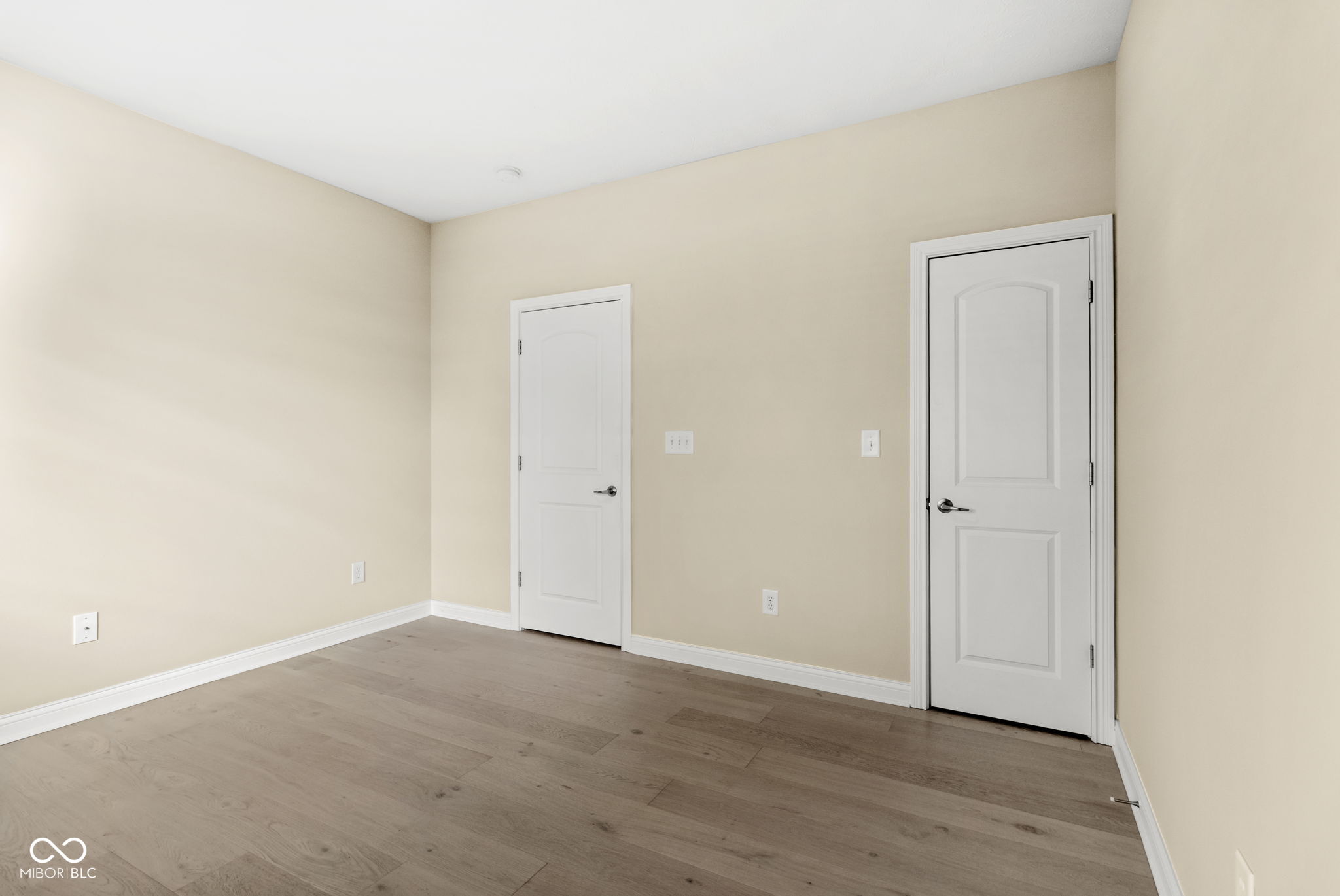 4618 W Dane Court