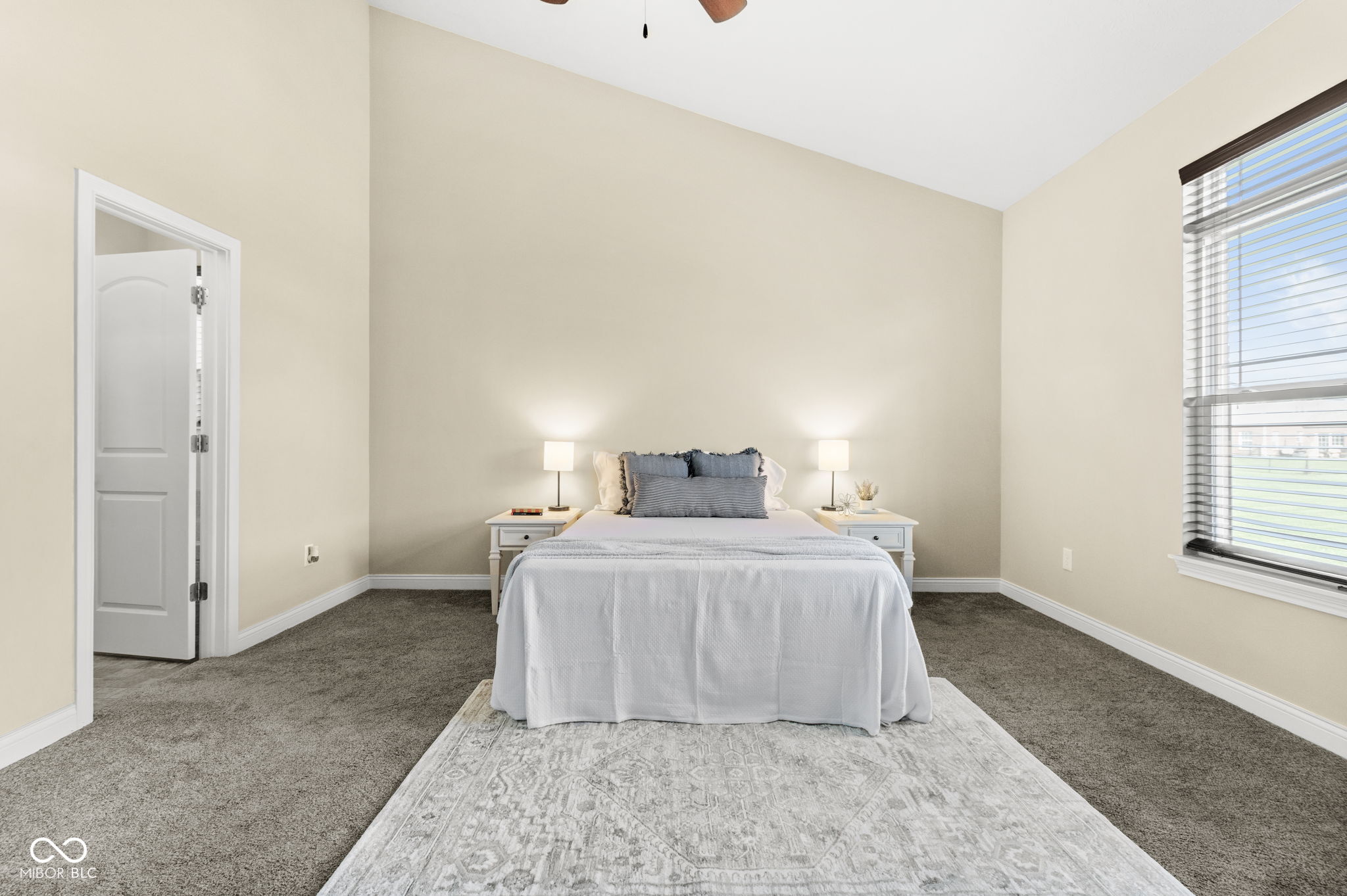 4618 W Dane Court