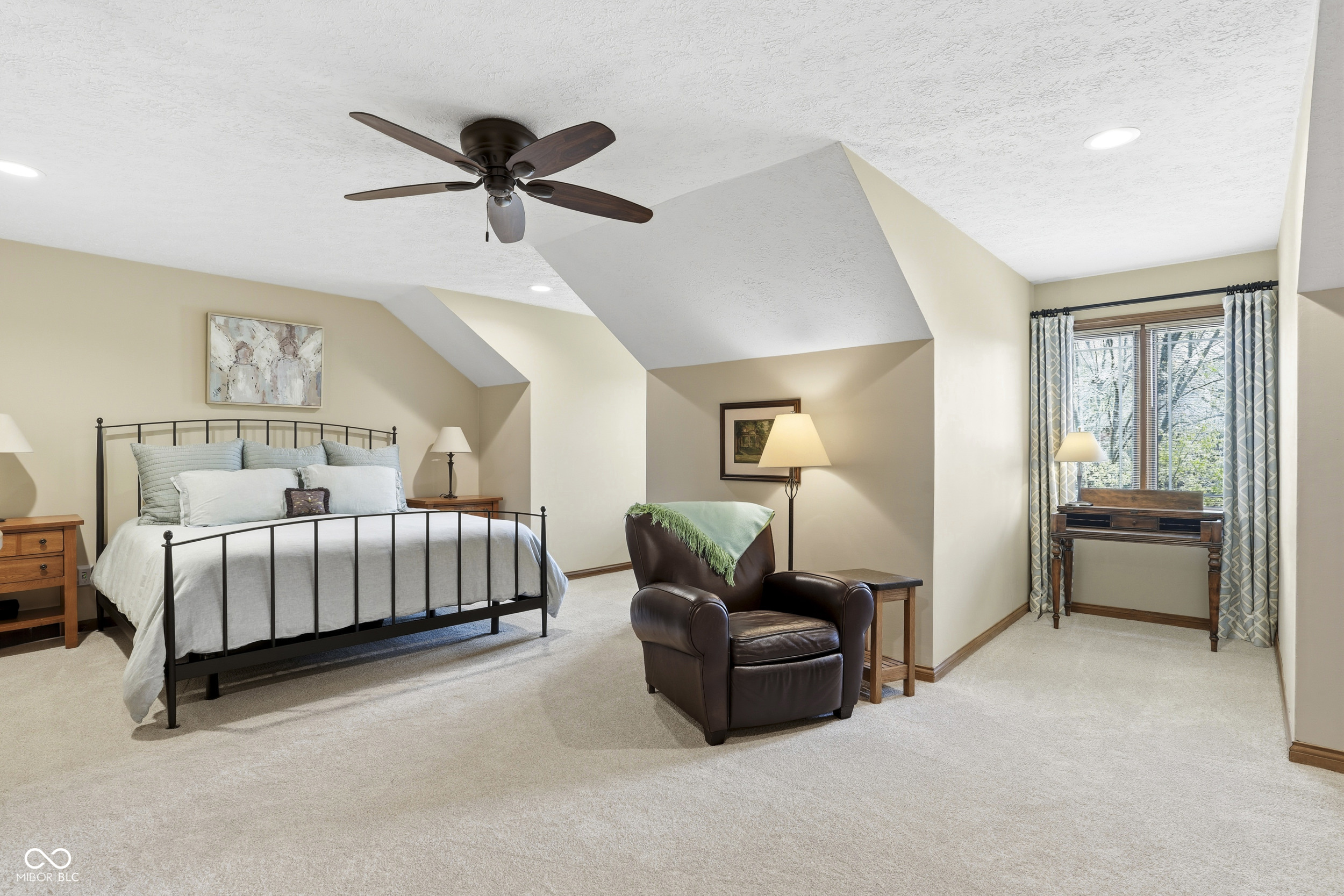 13777 Smokey Hollow Court