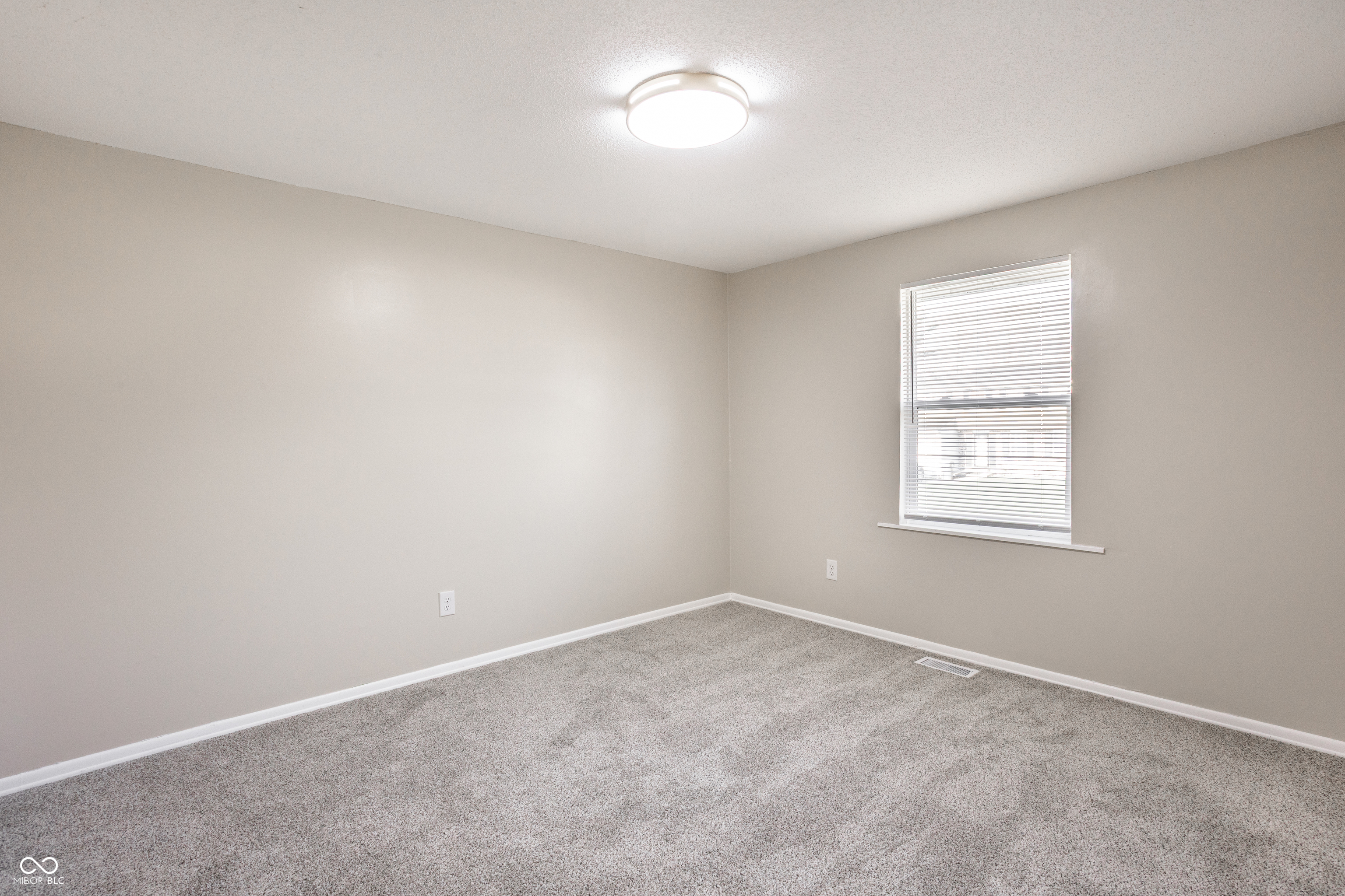 2903 Rouark Circle