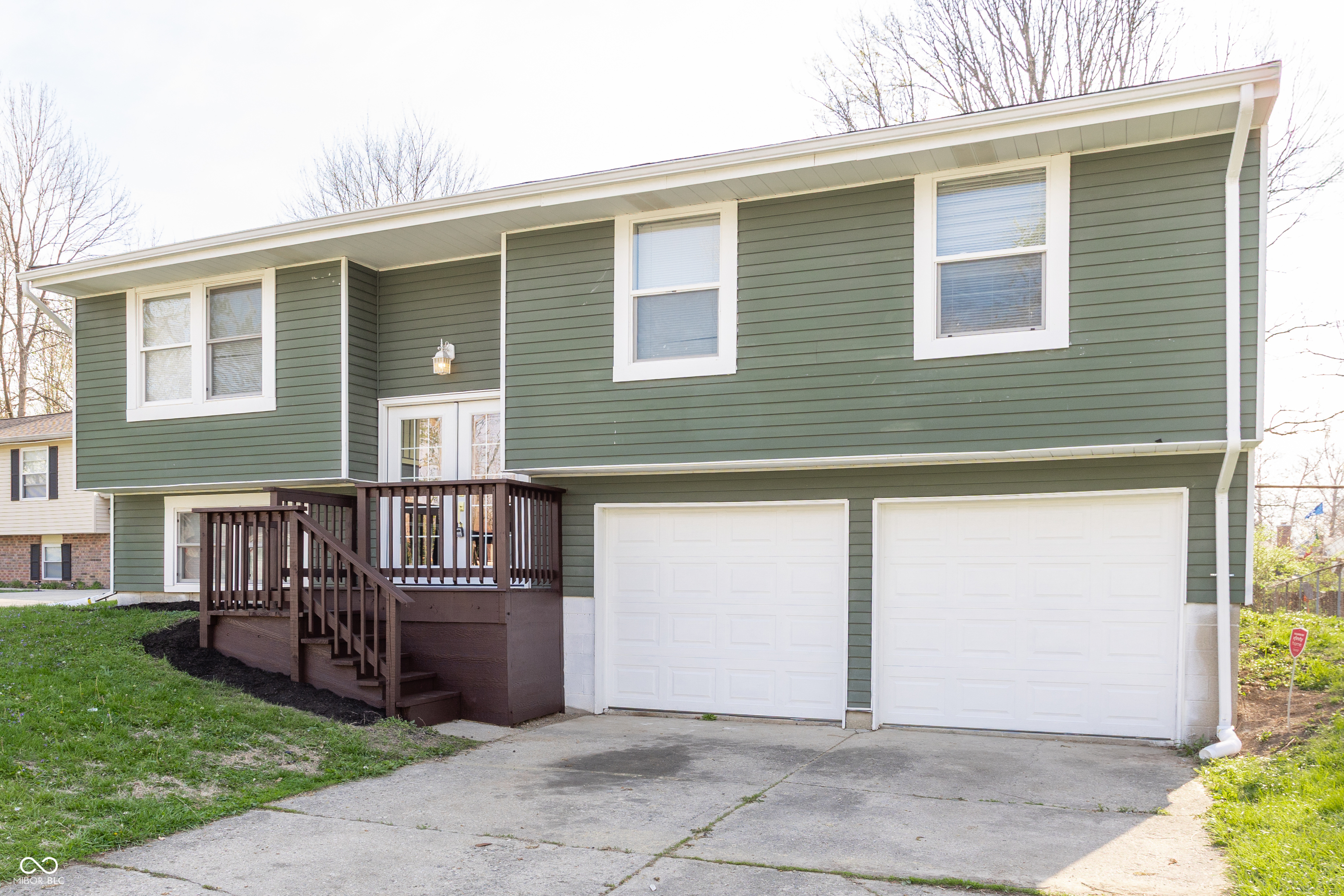 2903 Rouark Circle