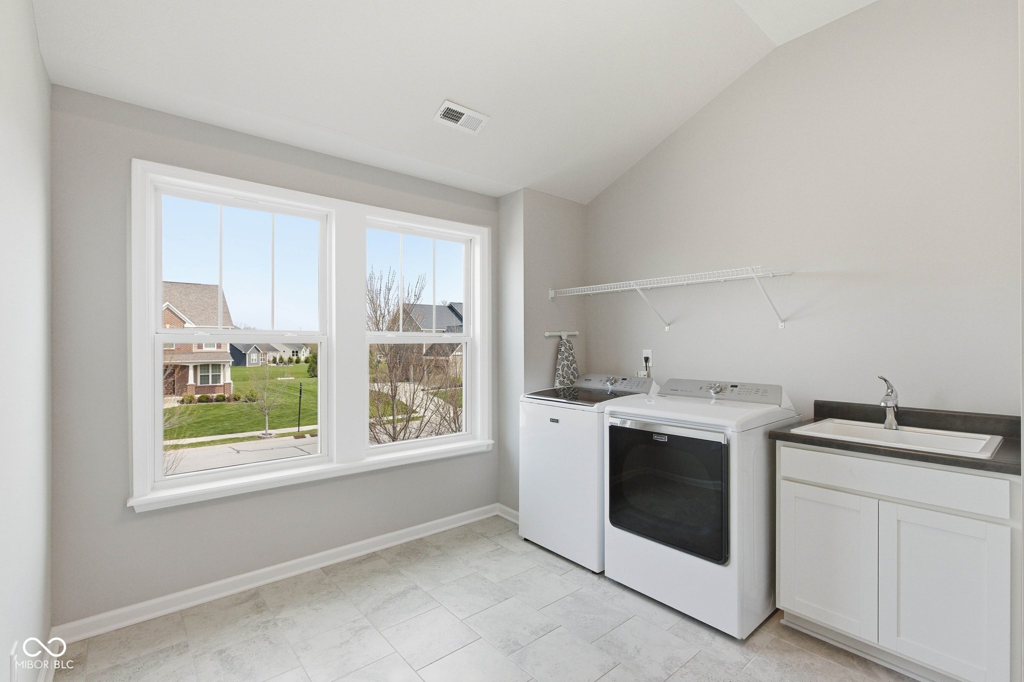 14893 Edgebrook Drive