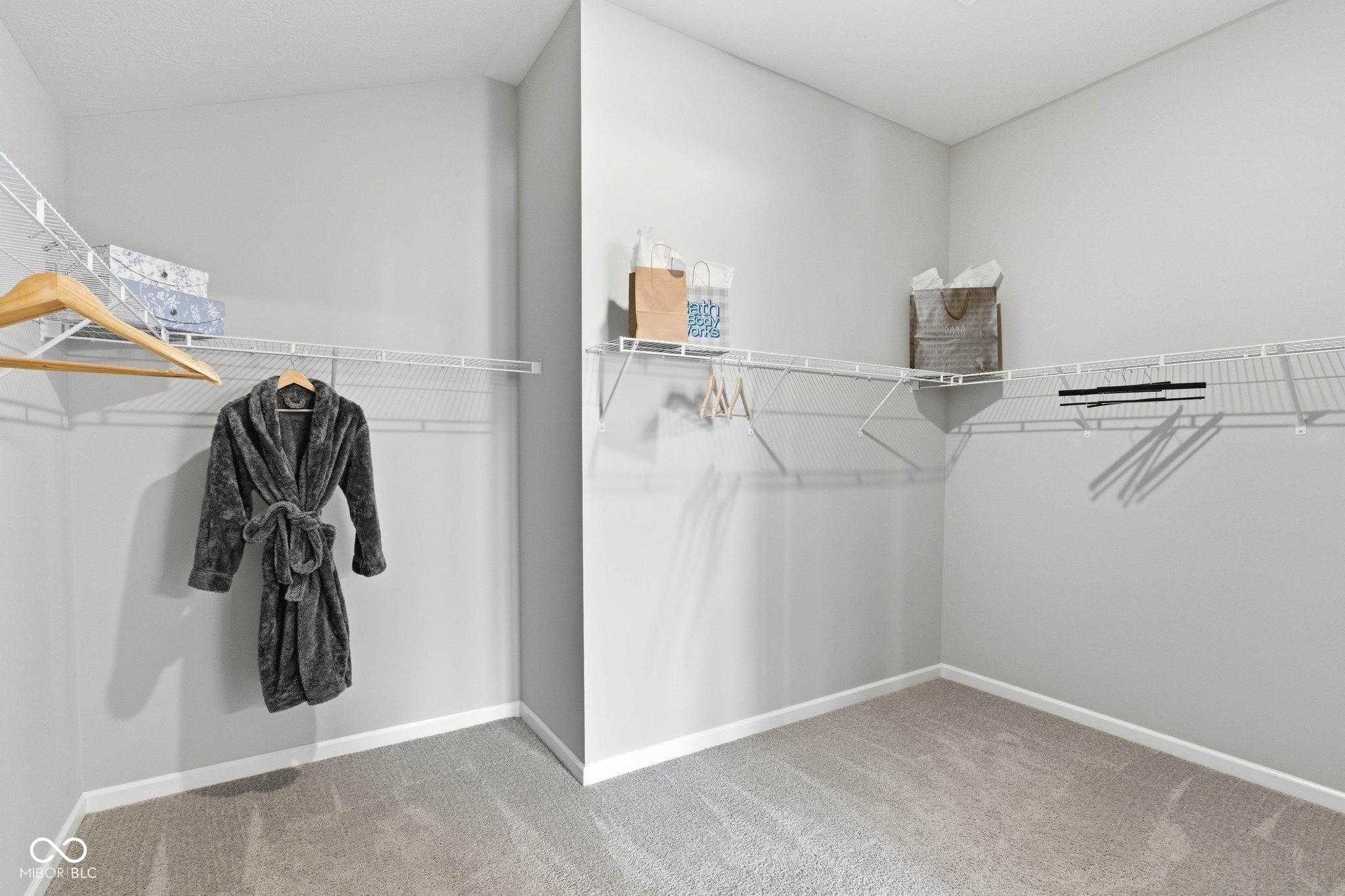 14893 Edgebrook Drive