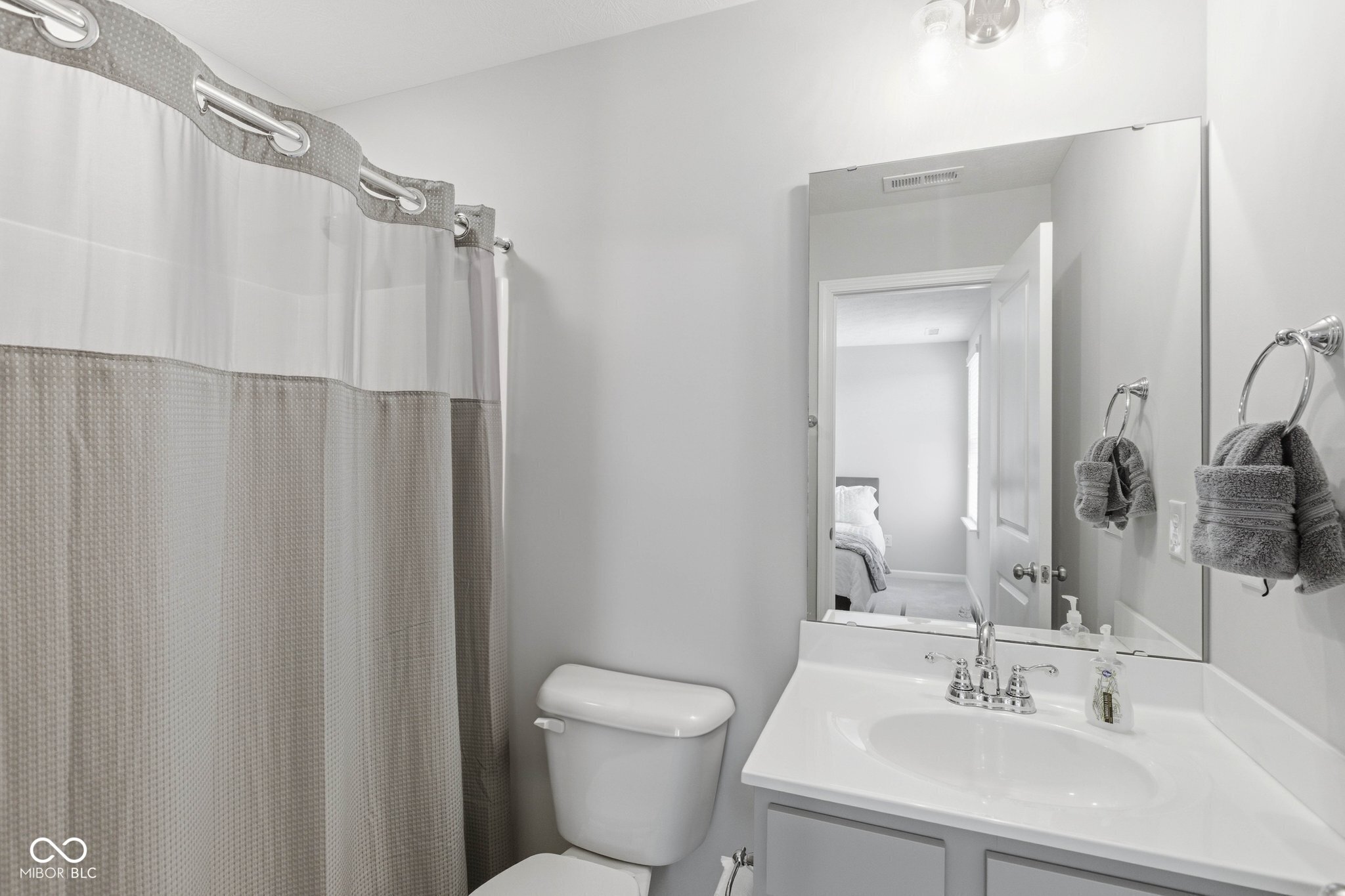 14893 Edgebrook Drive