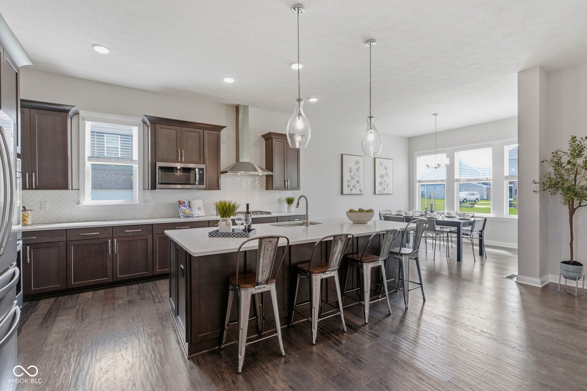 14893 Edgebrook Drive