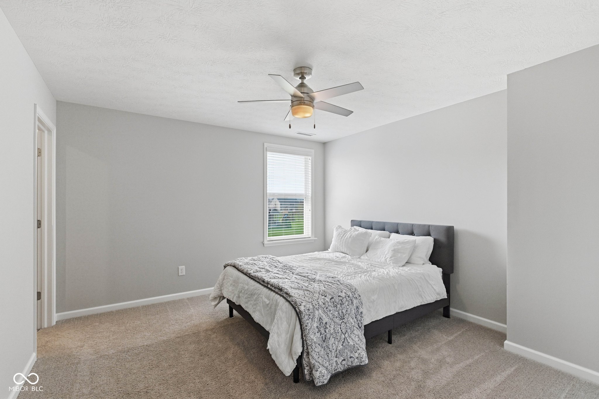 14893 Edgebrook Drive