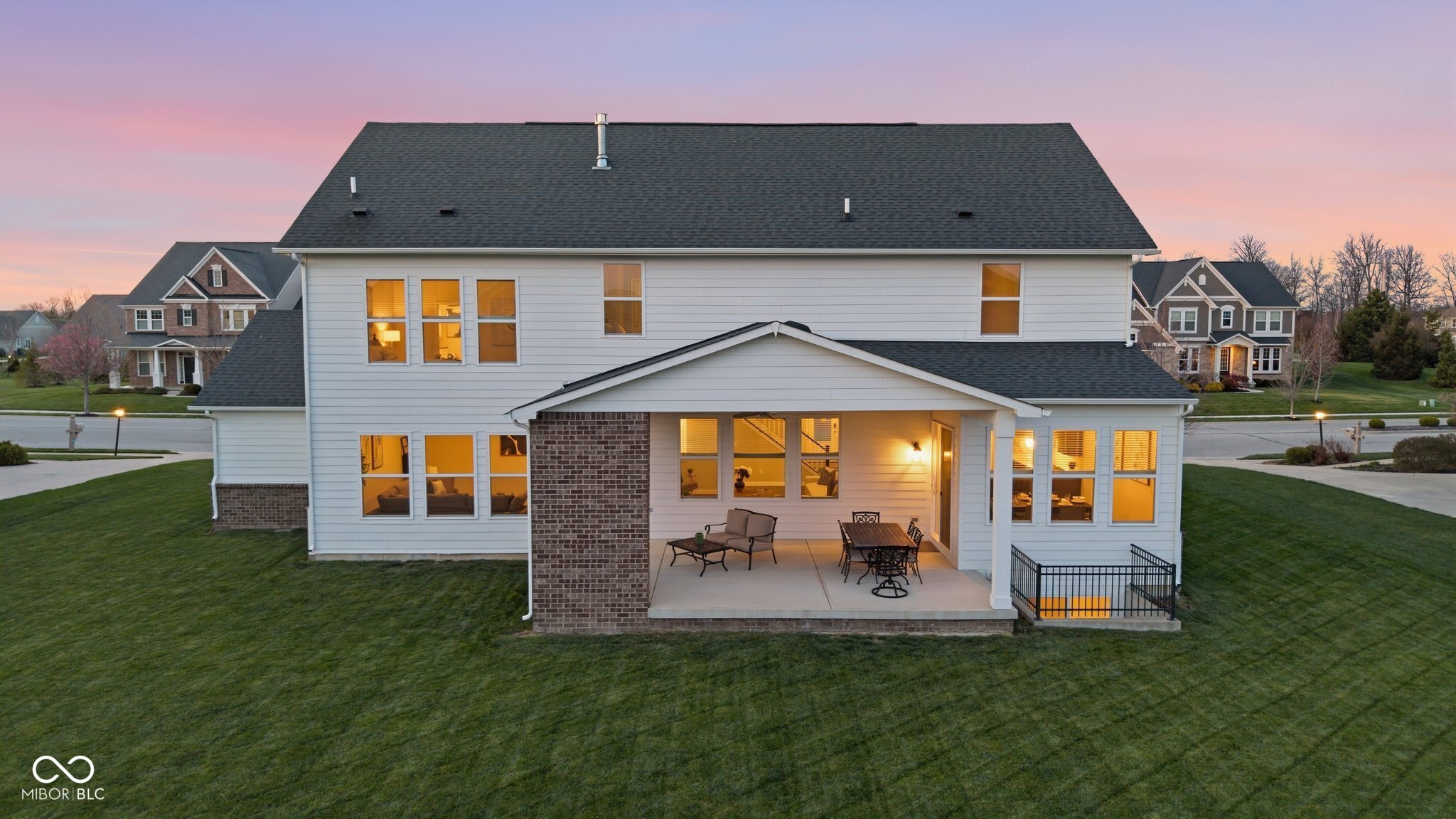 14893 Edgebrook Drive