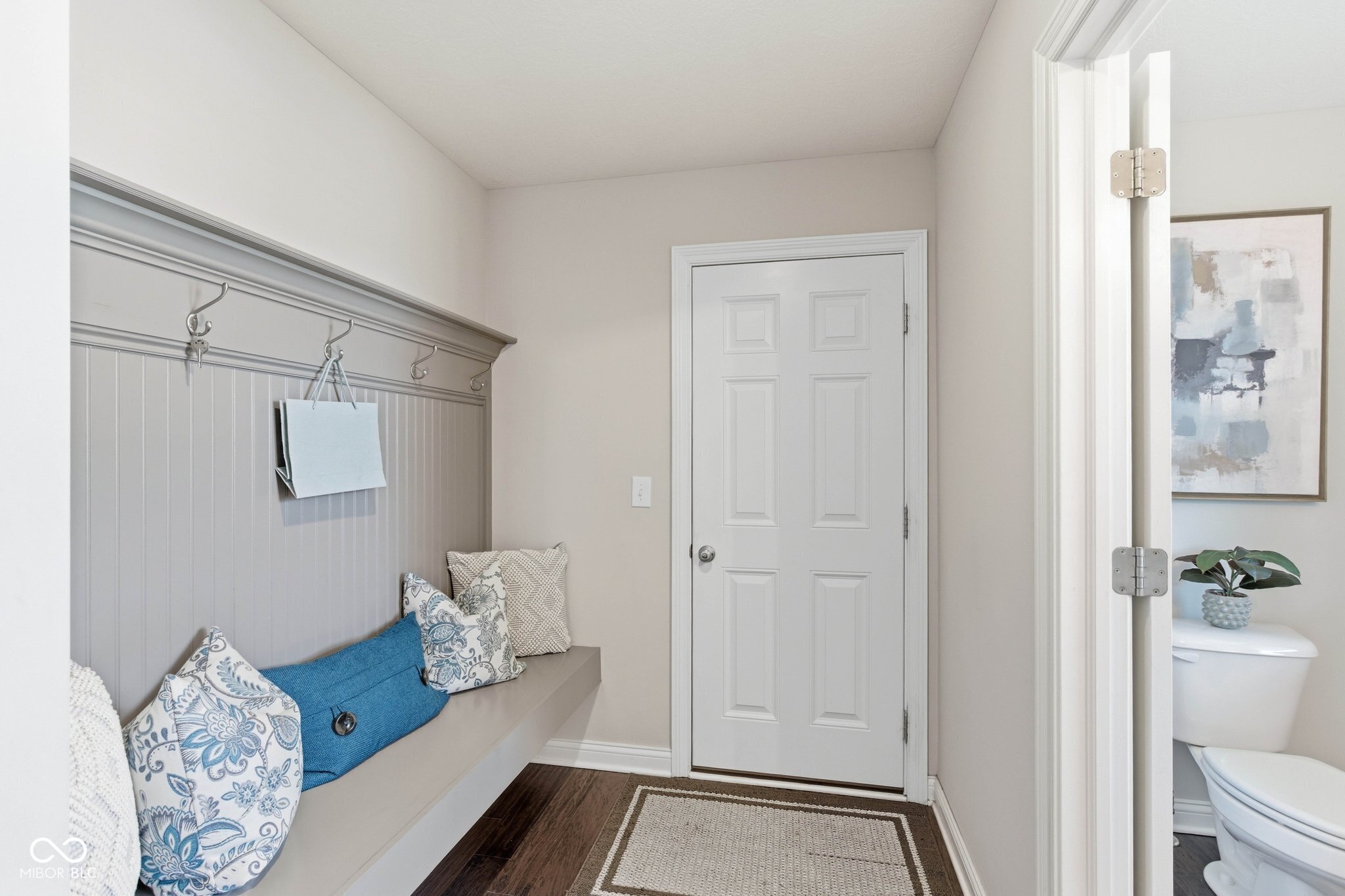 14893 Edgebrook Drive